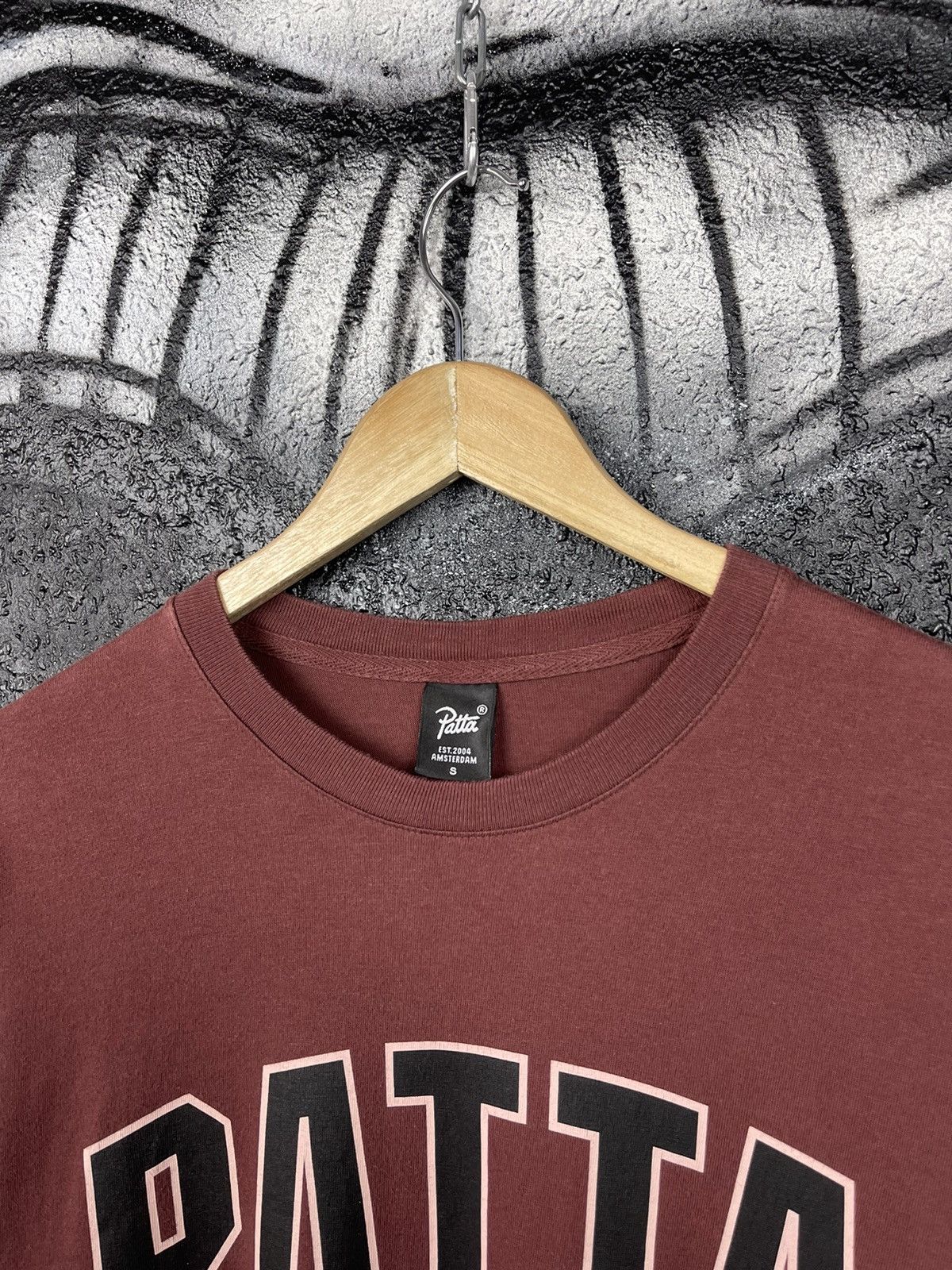 Patta Patta Curve Logo Long Sleeve T-Shirt Men’s Size S Size US S / EU 44-46 / 1 - 5 Thumbnail