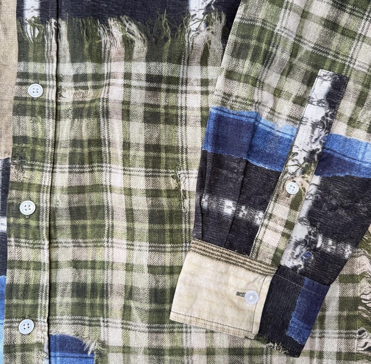 Acne Studios Acne Studios Flannel Print Shirt Size US L / EU 52-54 / 3 - 5 Thumbnail