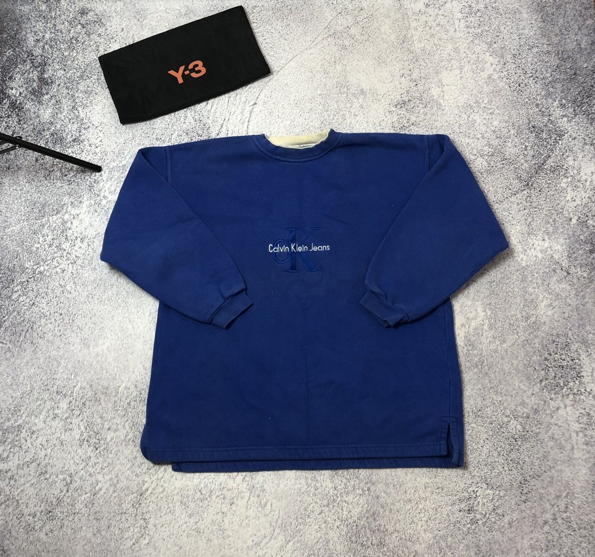 Calvin Klein × Vintage Men’s sweater Calvin Klein size Xl y2k retro vintage Size US XL / EU 56 / 4 - 1 Thumbnail