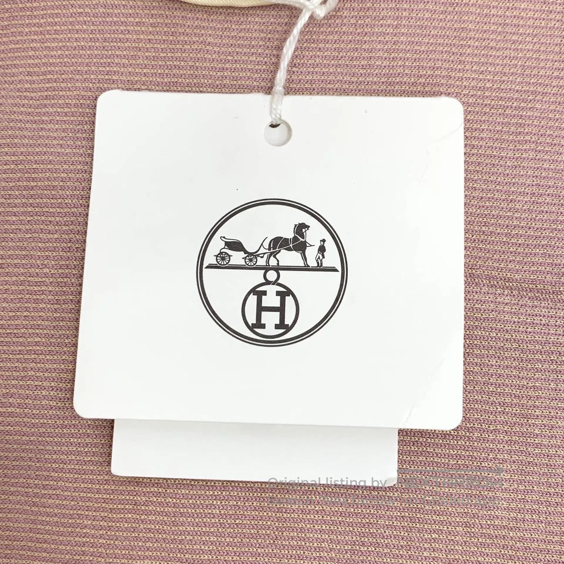 Hermes Hermes Yellow Buckle Embroidered Mulberry Silk Short Sleev Size XS / US 0-2 / IT 36-38 - 6 Thumbnail