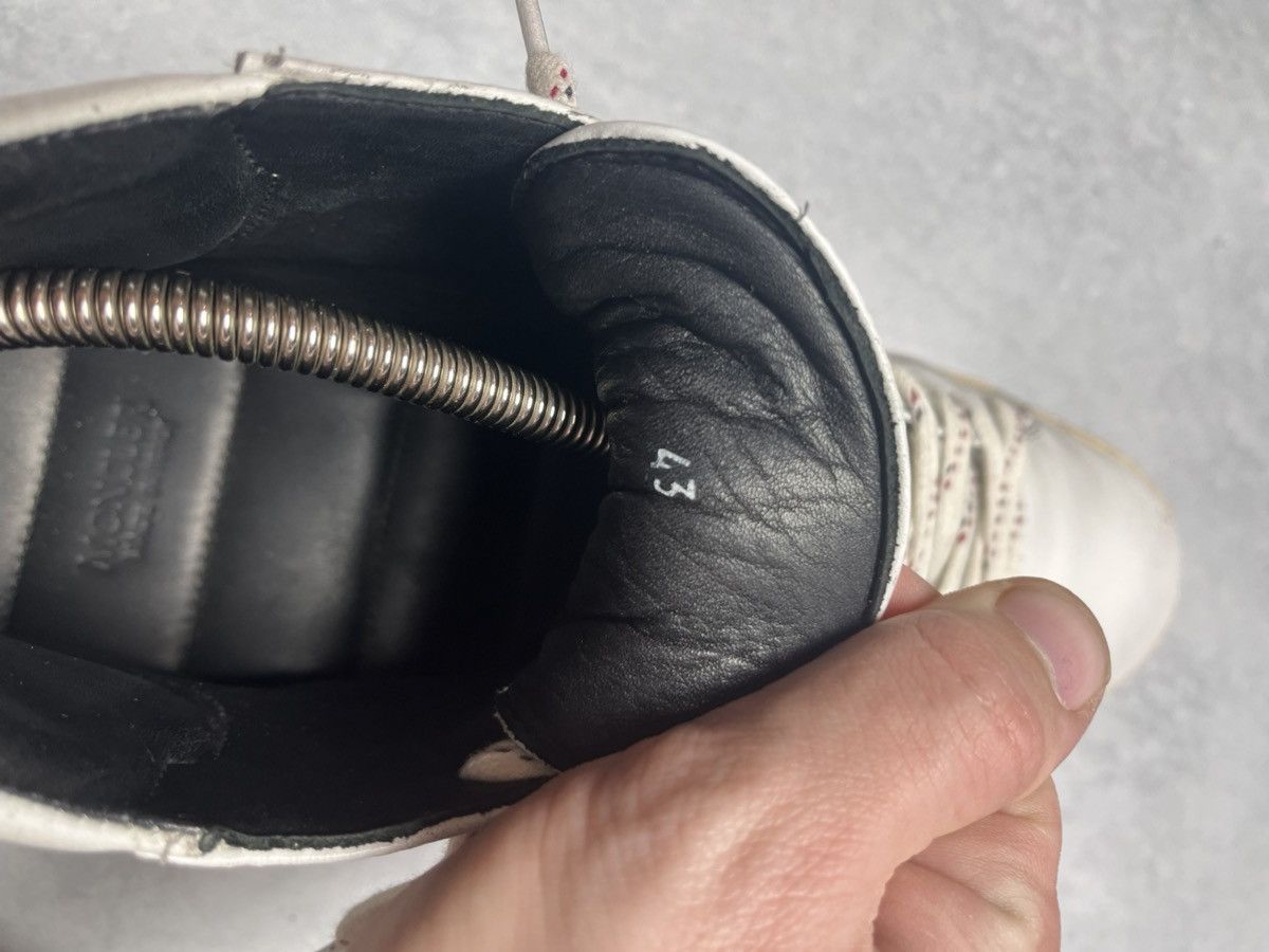 Moncler VERY RARE MONCLER HI LEATHER SNEAKERS Size US 9.5 / EU 42-43 - 12 Thumbnail