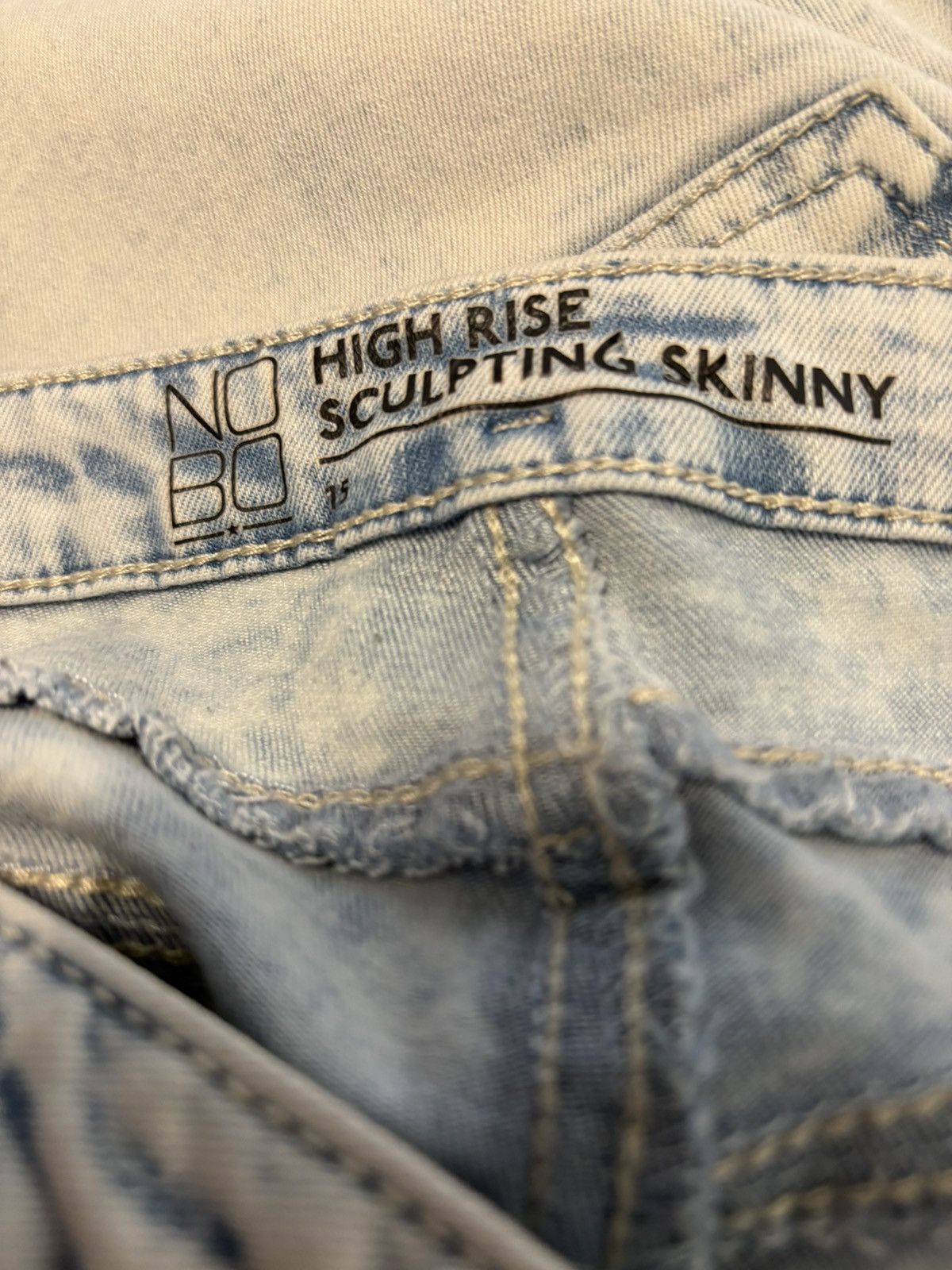 Other (No Boundaries) Light Wash Denim Jeans: Size 15 Size 34" / US 12 / IT 48 - 5 Thumbnail