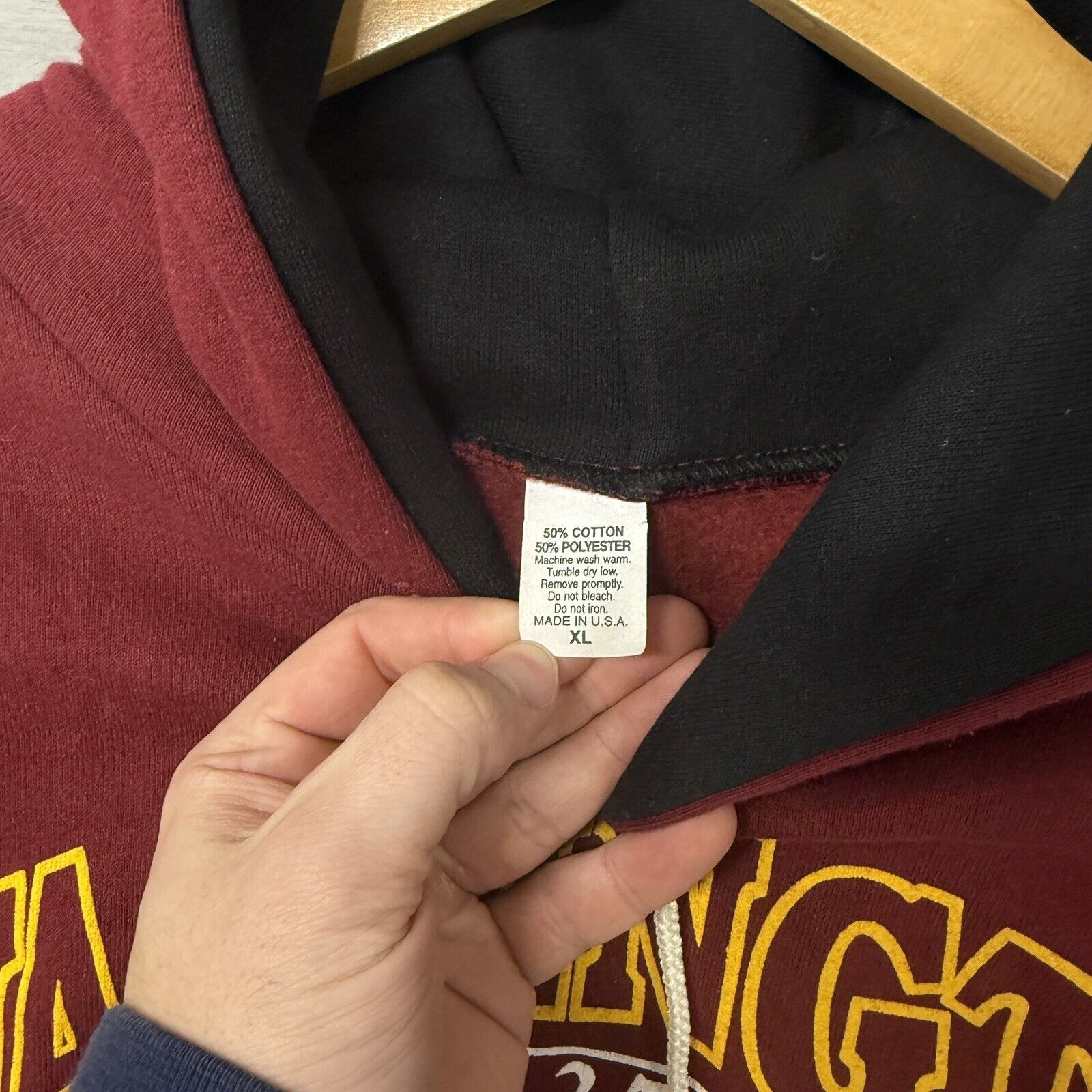 NFL RARE Vintage Washington Redskins Commanders AOP Hoodie XL Size US XL / EU 56 / 4 - 3 Thumbnail