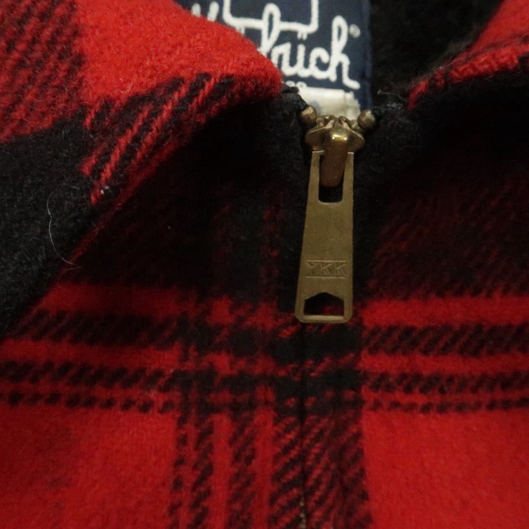 Vintage VINTAGE Woolrich Jacket Mens M Red Buffalo Plaid Wool Ful Zip Lined Woolrich Woolen Mills Overcoat Casual, Workwear Mens Size US M / EU 48-50 / 2 - 3 Thumbnail