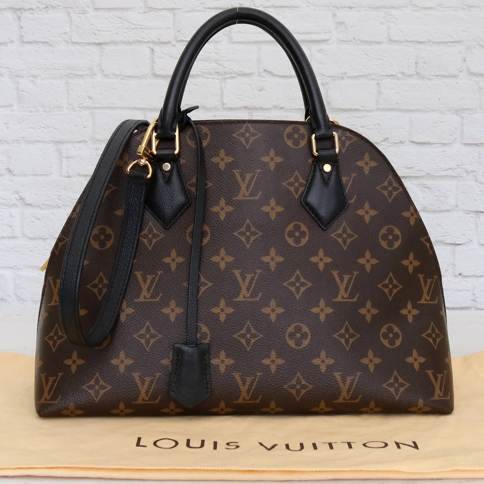 Louis Vuitton Louis Vuitton Alma B'N'B Monogram Shoulder Bag Black ...