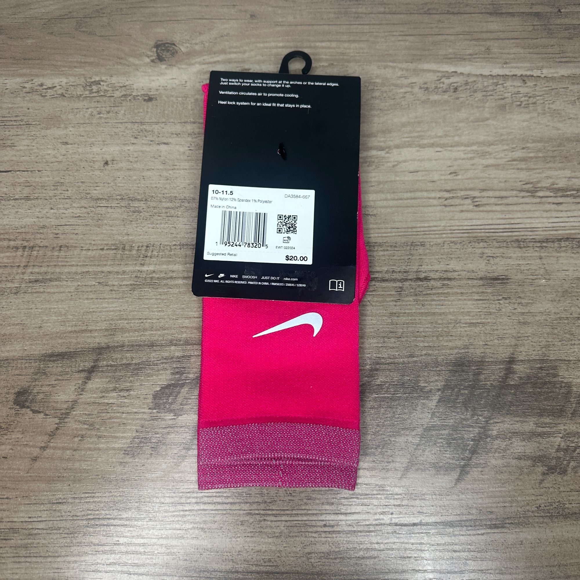 Nike NWT Nike Unisex Spark Dri-FIT Running Crew Socks Pink Size L Size ONE SIZE - 8 Thumbnail