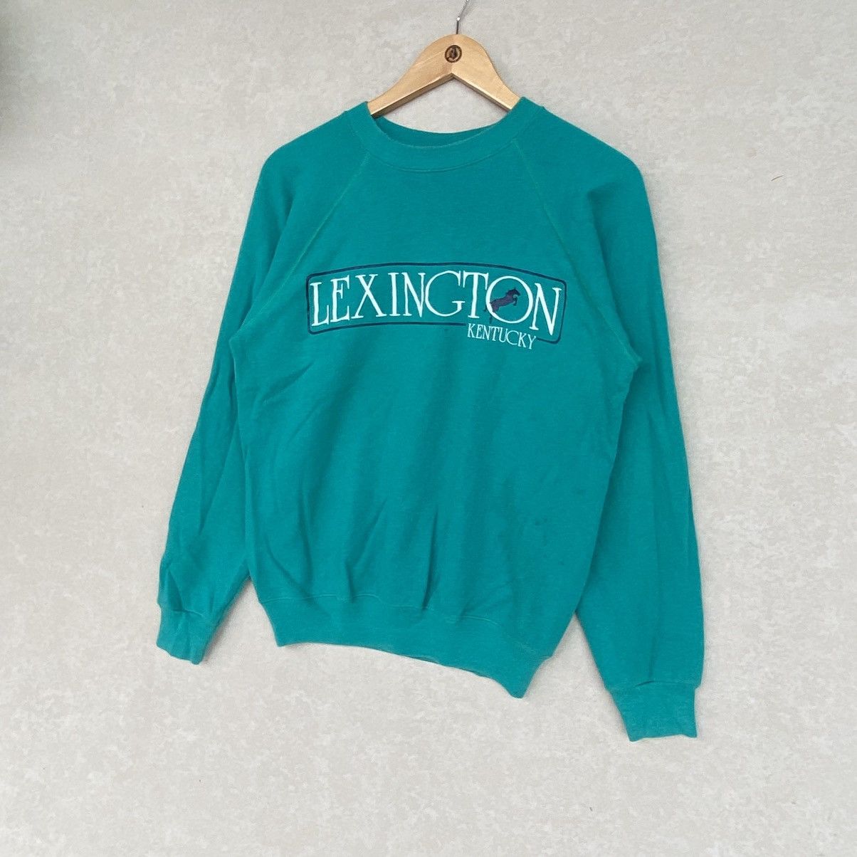 Other Vintage Hanes Big Embroidery Crewneck Sweatshirt Green SizeM Size US M / EU 48-50 / 2 - 2 Thumbnail