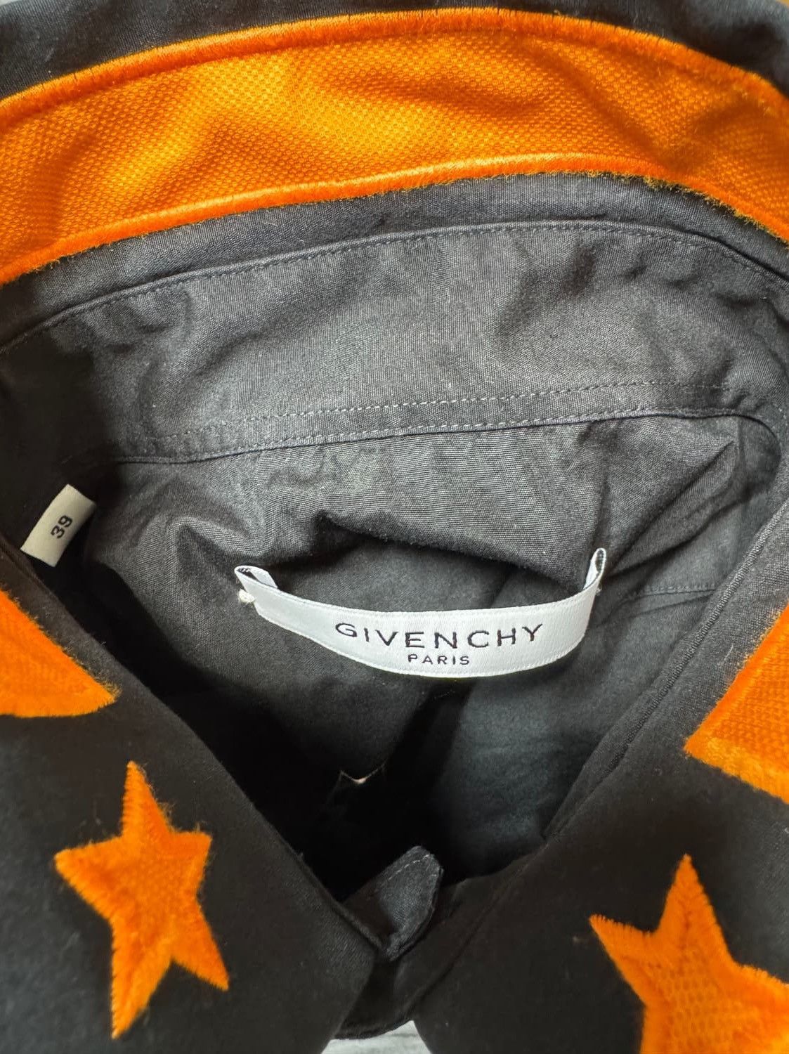 Givenchy Givenchy Black Shirt with Star Collar Size US M / EU 48-50 / 2 - 5 Thumbnail