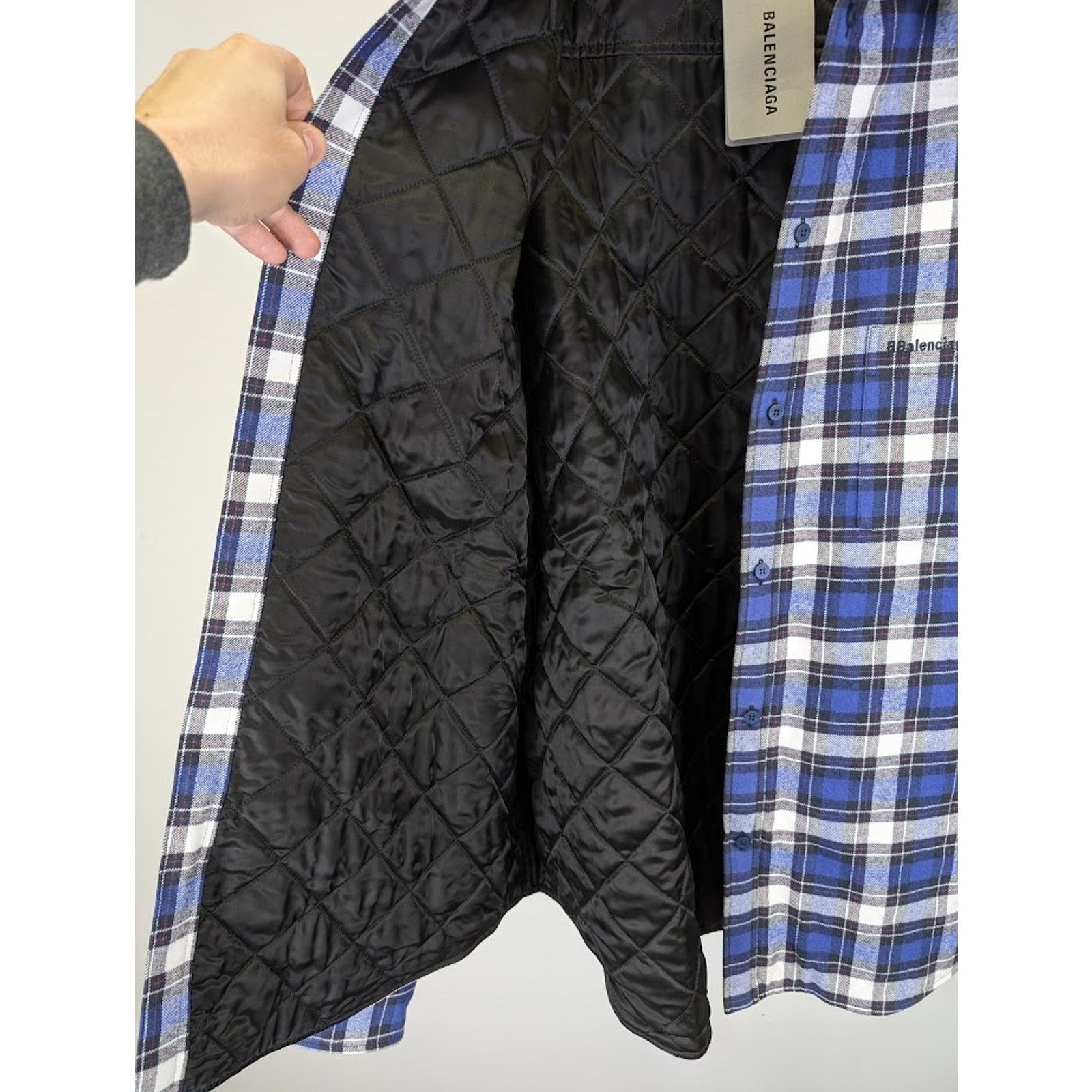 Balenciaga o1rshd1 Dress Shirt in Multicolor Size US S / EU 44-46 / 1 - 11 Thumbnail
