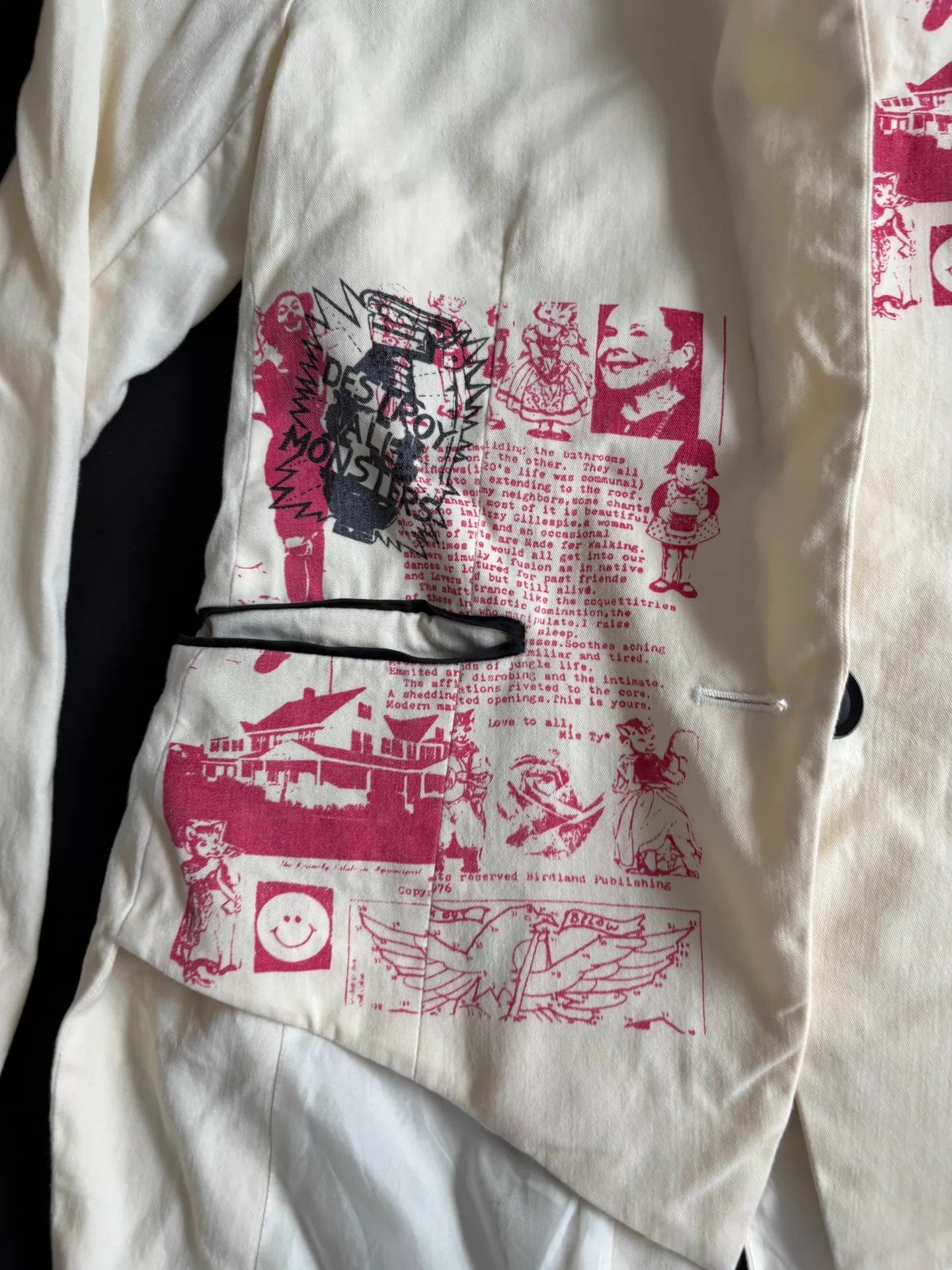 Hysteric Glamour Hysteric Glamour Vintage Asym Blazer w/SP Comic Print Size US M / EU 48-50 / 2 - 5 Thumbnail