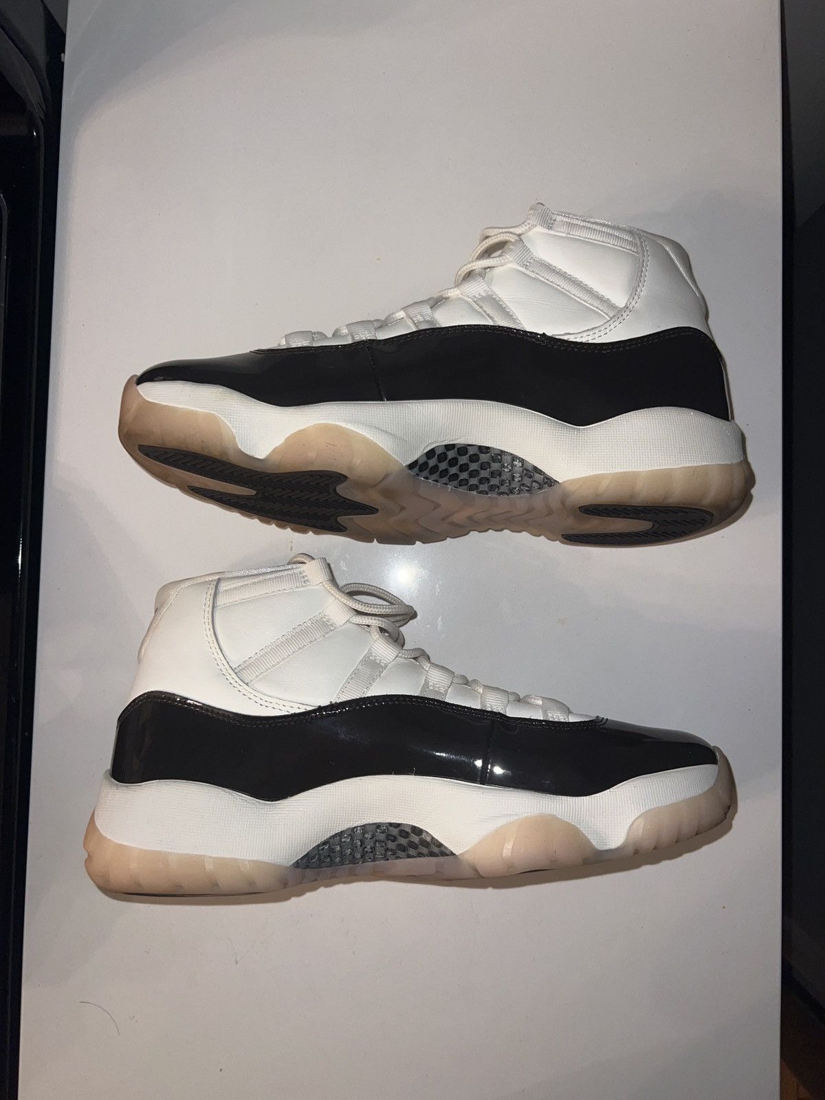 Jordan Brand Women’s air jordan 11 Neopolitan🤎🤍🩷 Size US 10 / IT 40 - 5 Thumbnail