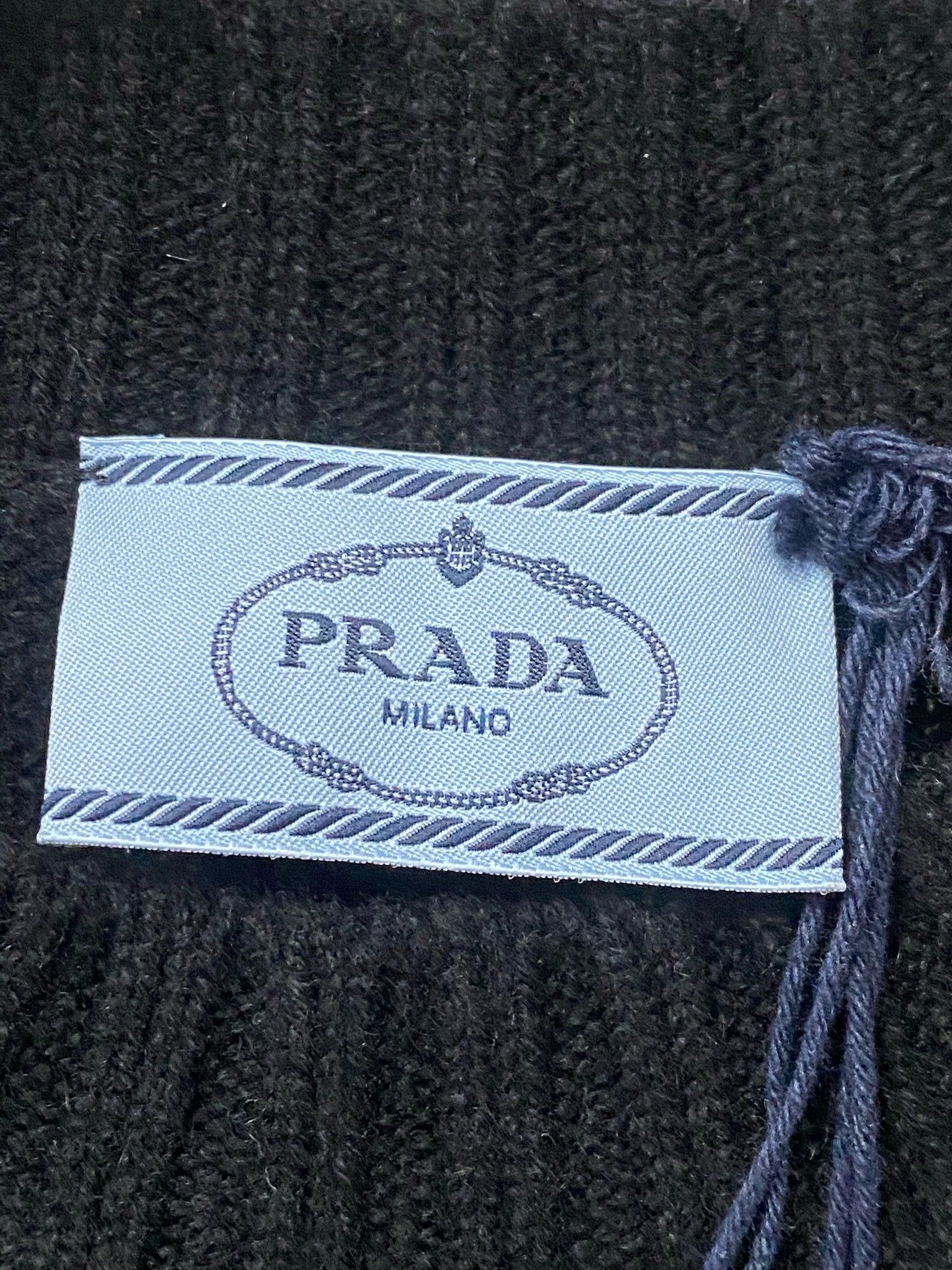 Prada Prada cashmere dress IT36 new Size XS / US 0-2 / IT 36-38 - 5 Thumbnail