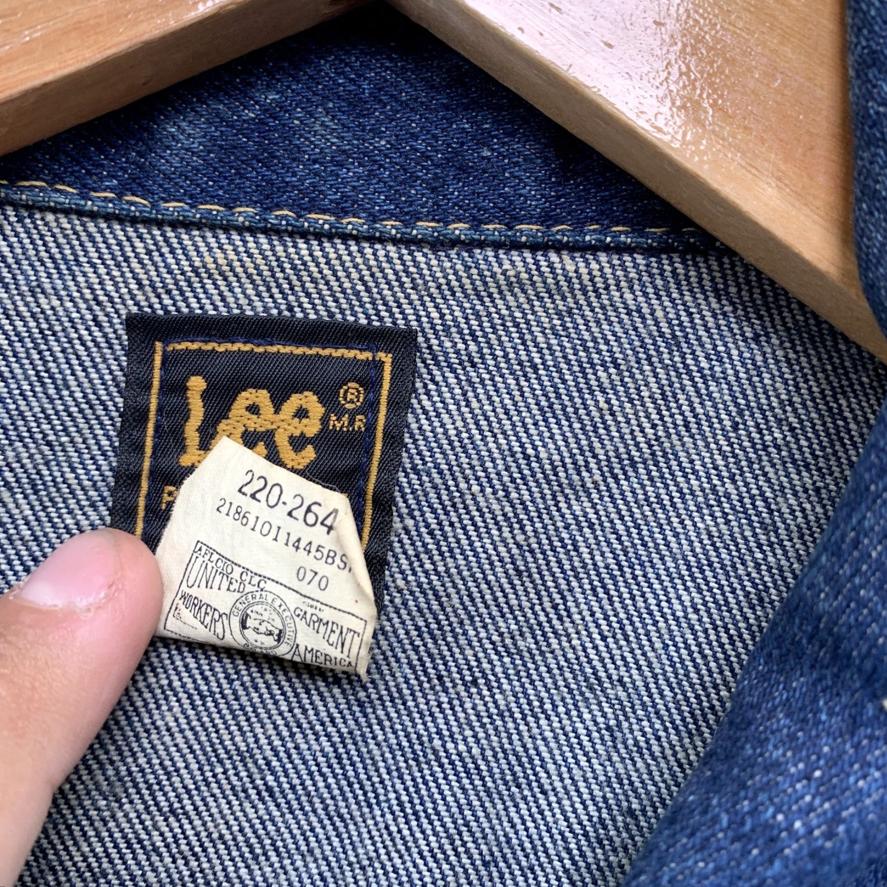 Lee VINTAGE Lee Denim Jacket Bomber Medium Blue Cotton 70s USA Mens Size US M / EU 48-50 / 2 - 3 Thumbnail