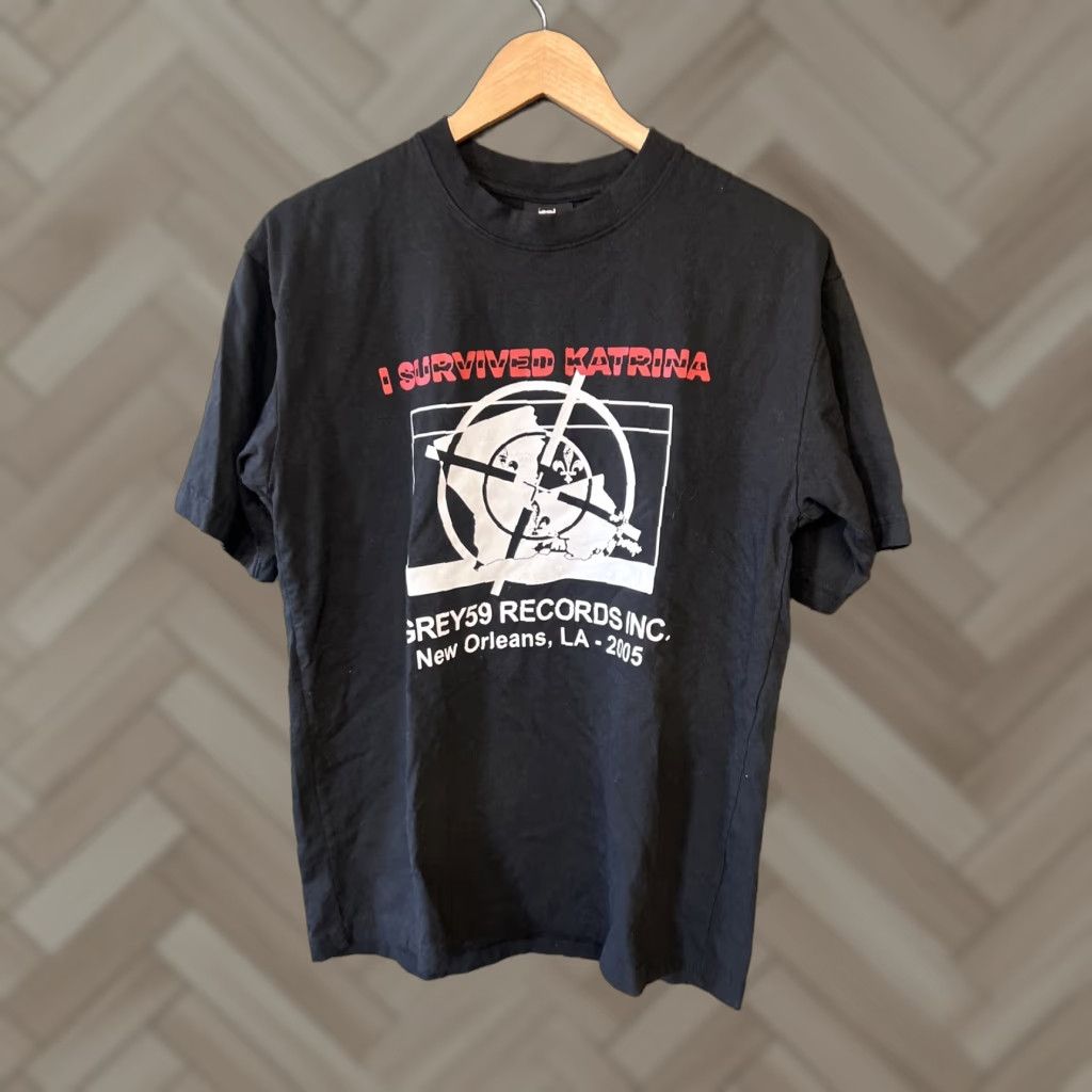 Vintage Grey59 I Survived Katrina Shirt 2005 New Orleans Louisiana Medium Unisex T-Shirt Black Cotton Short Sleeve Logo Size US M / EU 48-50 / 2 - 1 Thumbnail