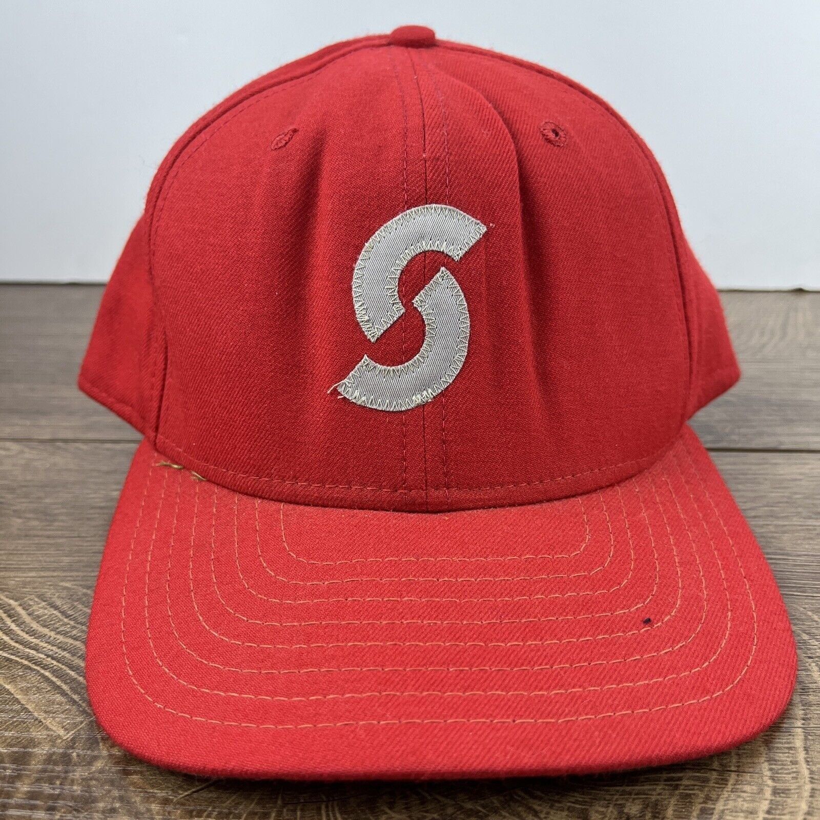Other S Hat S Red Hat Adjustable Adult Size Hat Red Cap Size ONE SIZE - 5 Thumbnail