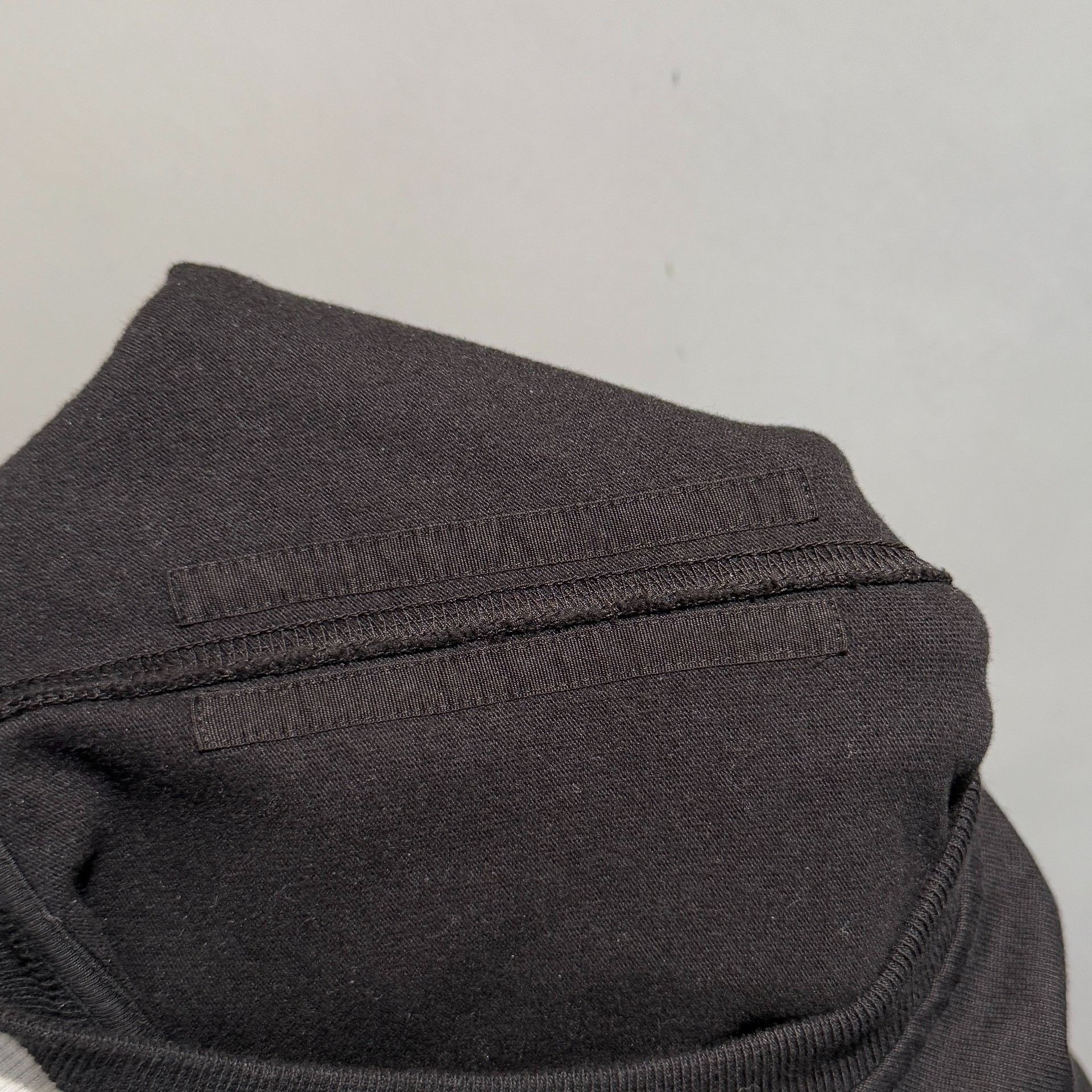 Rick Owens rick owens size os Double line classic chest four-hole loos Size US S / EU 44-46 / 1 - 5 Thumbnail