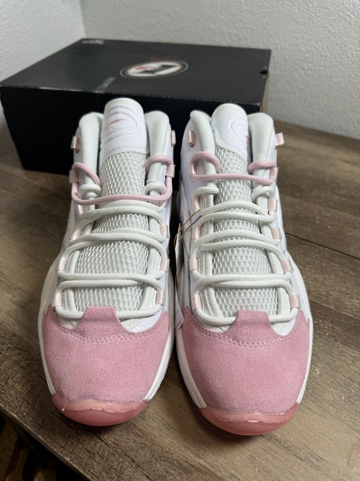 Reebok Reebok Question Mid “Pink Toe” 2021 Men's Size 10.5 Iverson Size US 10.5 / EU 43-44 - 3 Thumbnail