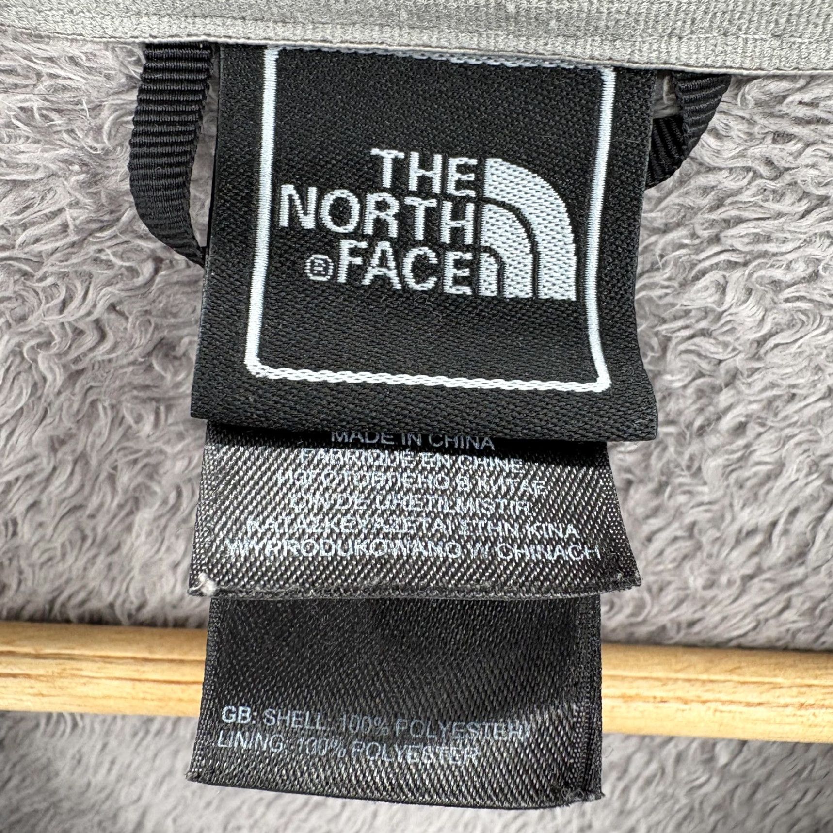 The North Face The North Face Fleece Jacket Womens M Gray High-Pile Full Zip Plush Warm Size M / US 6-8 / IT 42-44 - 4 Thumbnail