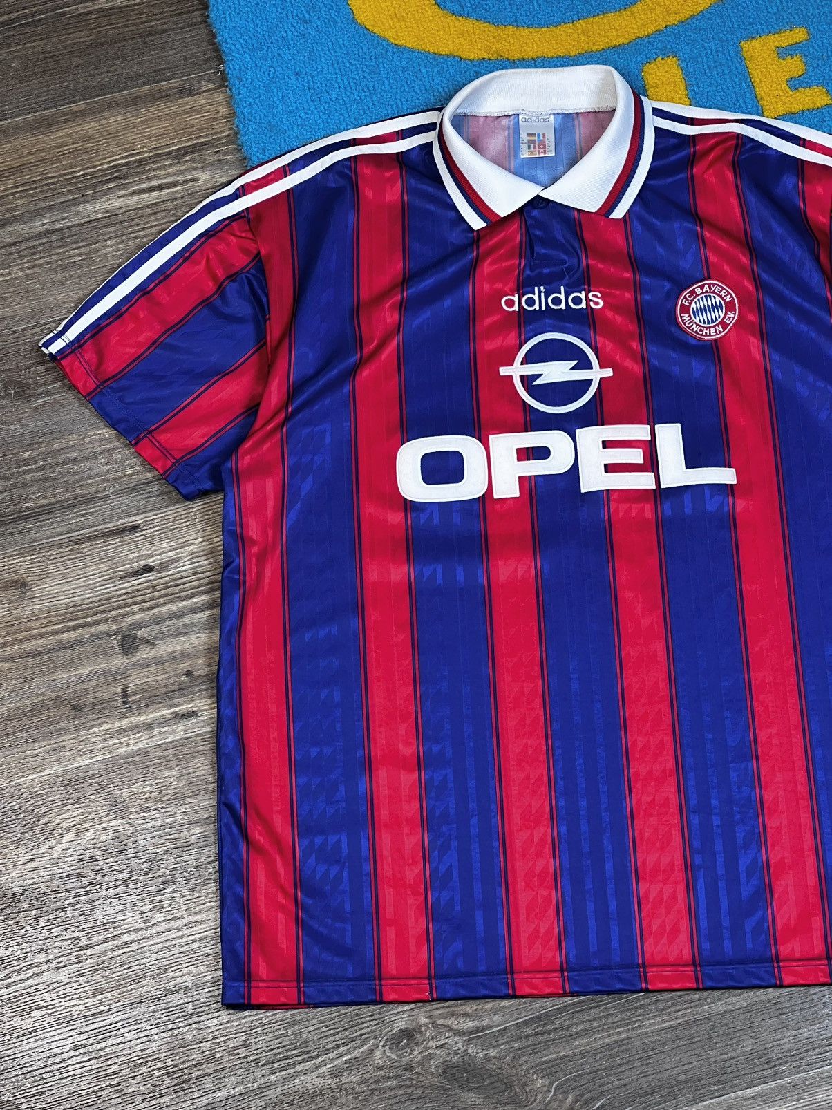 Adidas Vintage Adidas Bayern 1996-97 Home Red Blue Jersey Size US XL / EU 56 / 4 - 3 Thumbnail