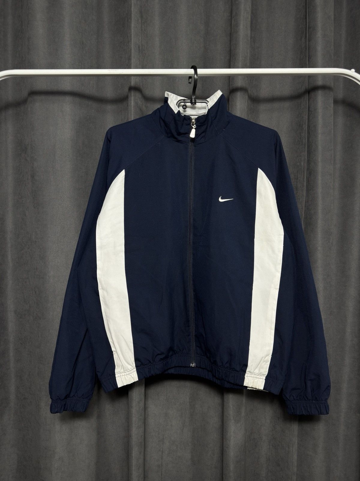 Nike × Vintage Vintage 90s Nike Nylon track jacket Drill Y2K Size US M / EU 48-50 / 2 - 1 Thumbnail