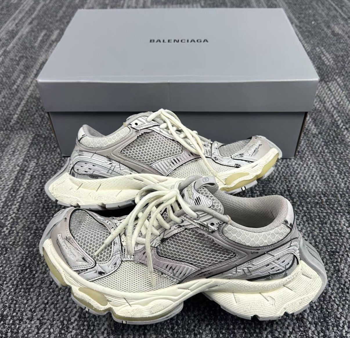 Balenciaga Balenciaga Stapler Sneakers J42 Size US 7 / EU 40 - 4 Thumbnail