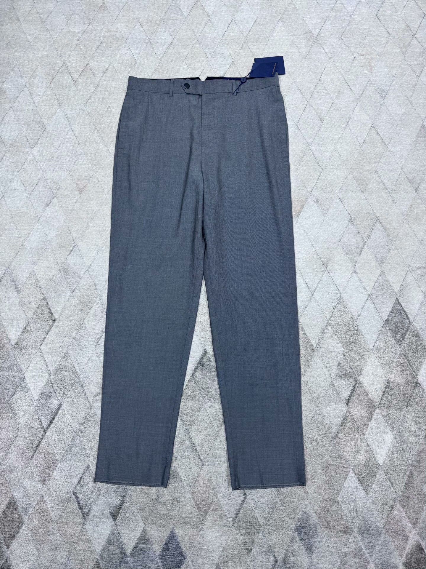 Louis Vuitton Louis Vuitton Autumn Winter Wool Trousers Size US 28 / EU 44 - 1 Thumbnail