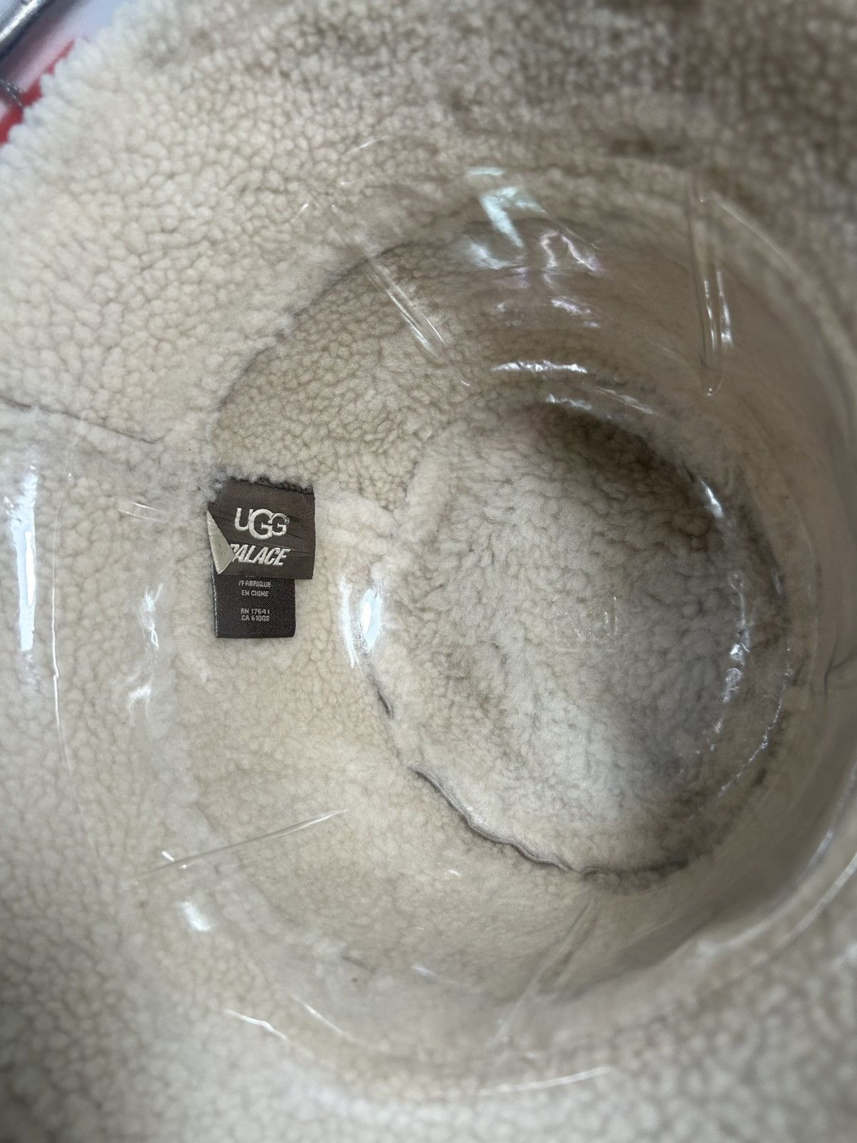 Palace × Ugg Palace Ugg Shearling Bucket Hat Size S/M Size ONE SIZE - 4 Thumbnail