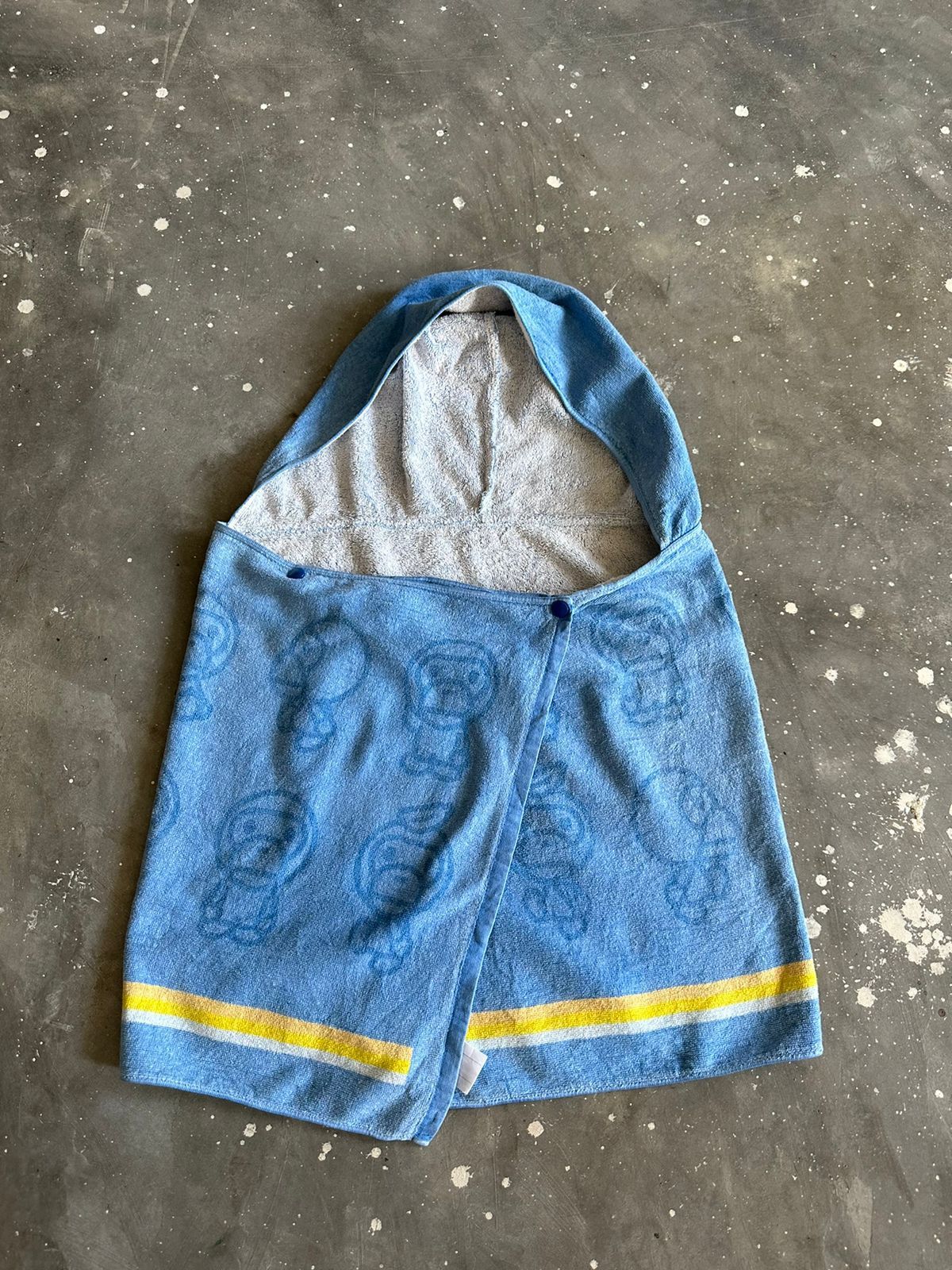 Bape 🔥Rare!!! Baby Milo by San Rio Japan Hooded Towel Unisex Size ONE SIZE - 2 Thumbnail
