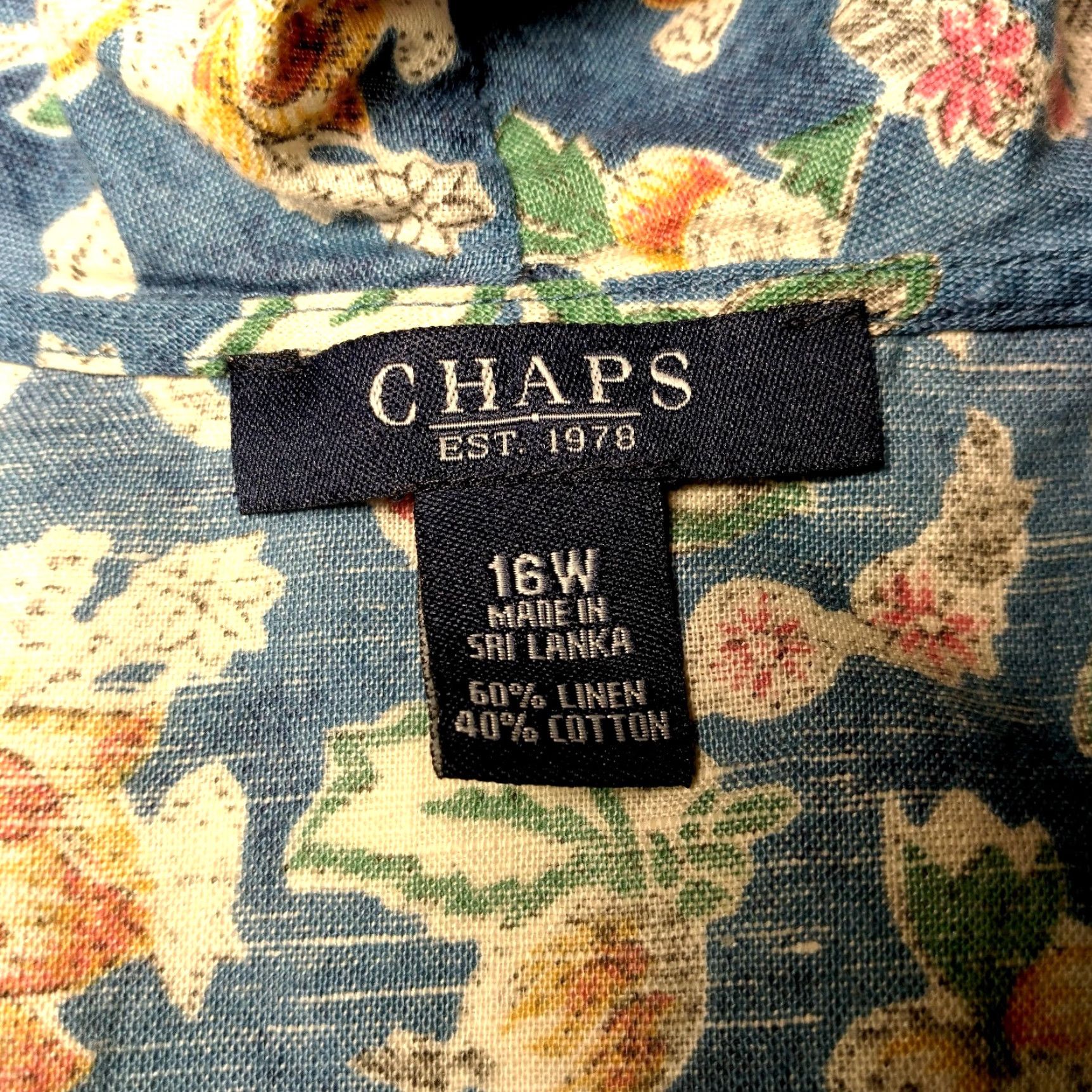 Chaps Chaps Blouse Women 16W Blue Floral Linen Blend Ruffled Button Flutter Sleeve Size XXL / US 16-18 / IT 52-54 - 5 Thumbnail