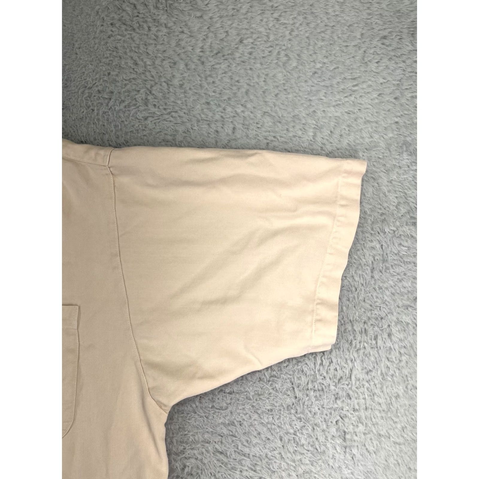 Tommy Bahama Tommy Bahama Shirt Mens XL Beige 100% Silk Button-Up Herringbone Aloha Beach Vacation Resort Shirt Mens XL Beige Silk Button-Up Size US XL / EU 56 / 4 - 4 Thumbnail