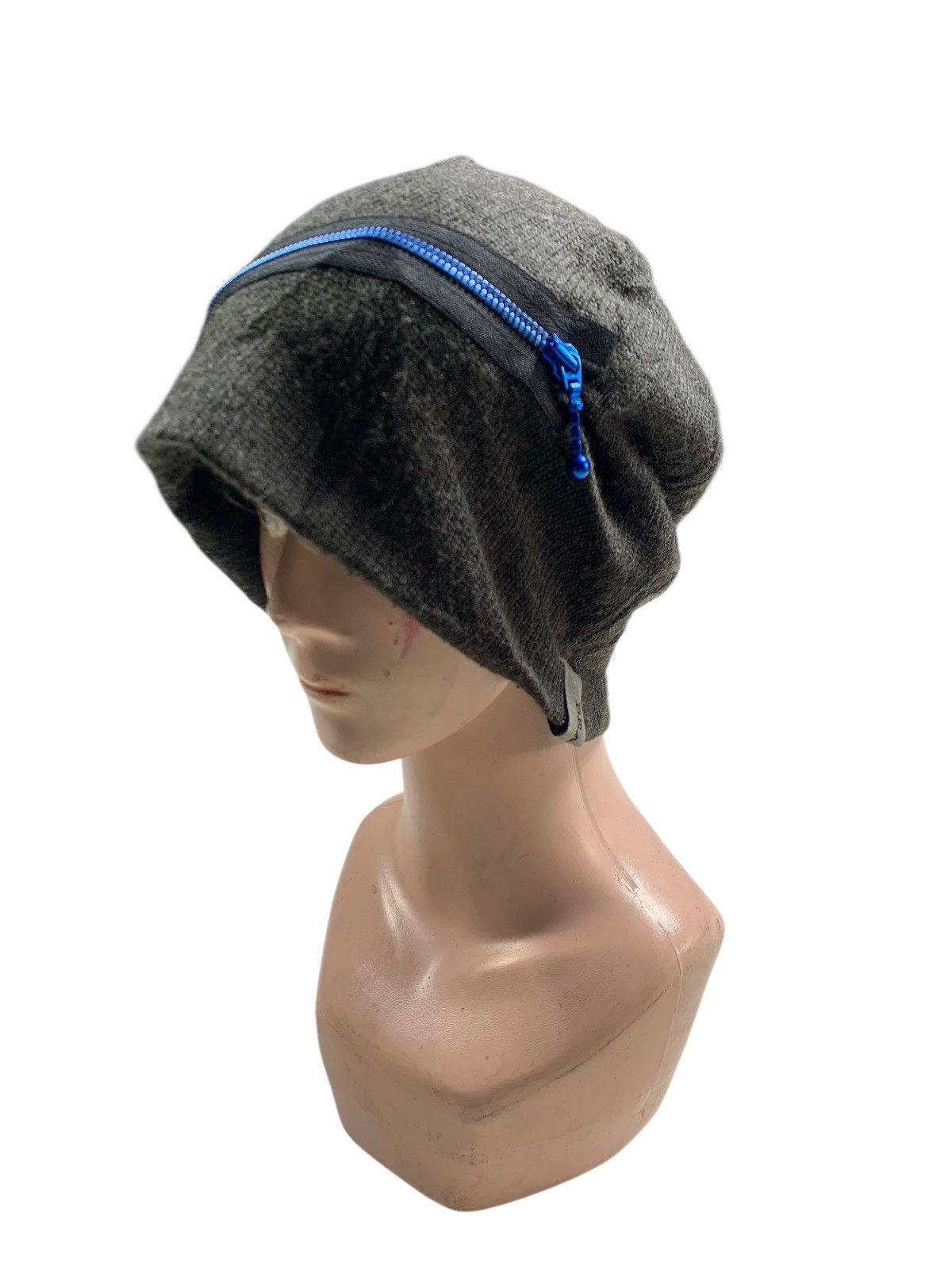 Beams Japan Beams Japanese punk Bondage Style zipper Beanie Hats RARE Size ONE SIZE - 1 Thumbnail