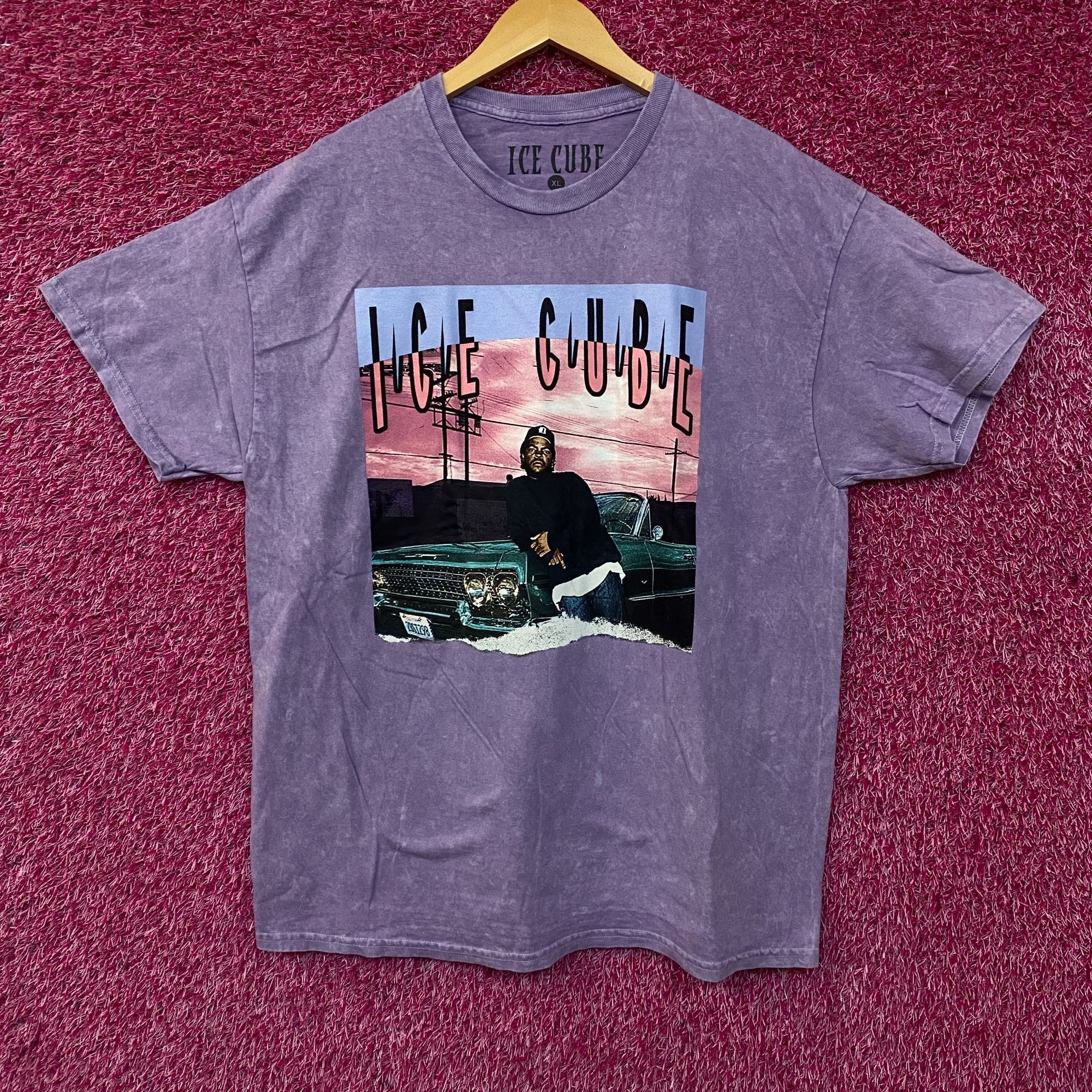 Rap Tees Ice Cube It Was A Good Day Lavender Graphic T-Shirt XL Size US XL / EU 56 / 4 - 1 Thumbnail