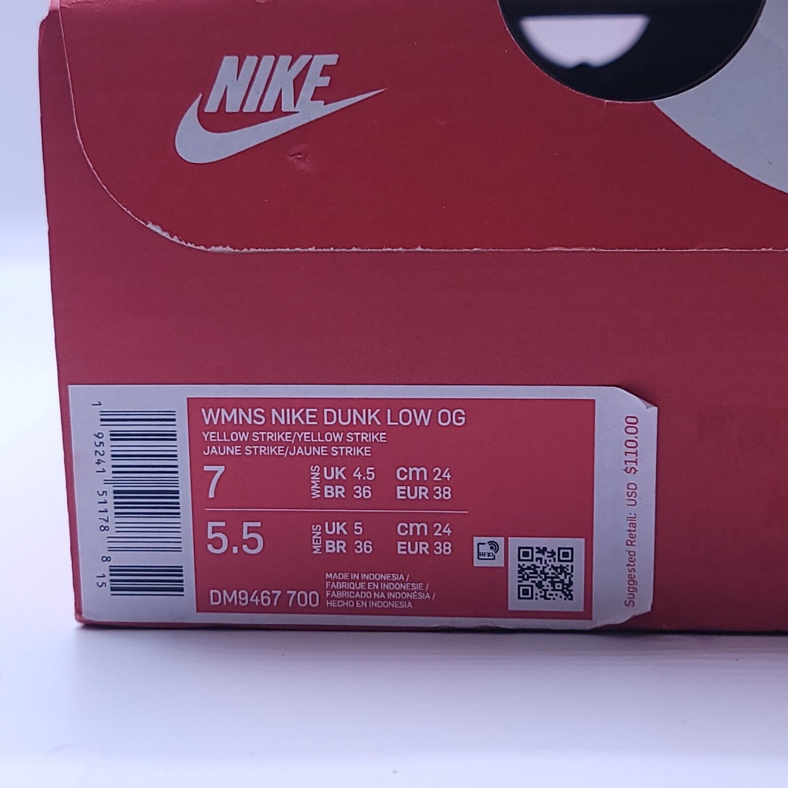 Nike Nike Dunk Low Shoe Womens Size 7 DM9467-700 Yellow Strike Size US 7 / IT 37 - 10 Thumbnail