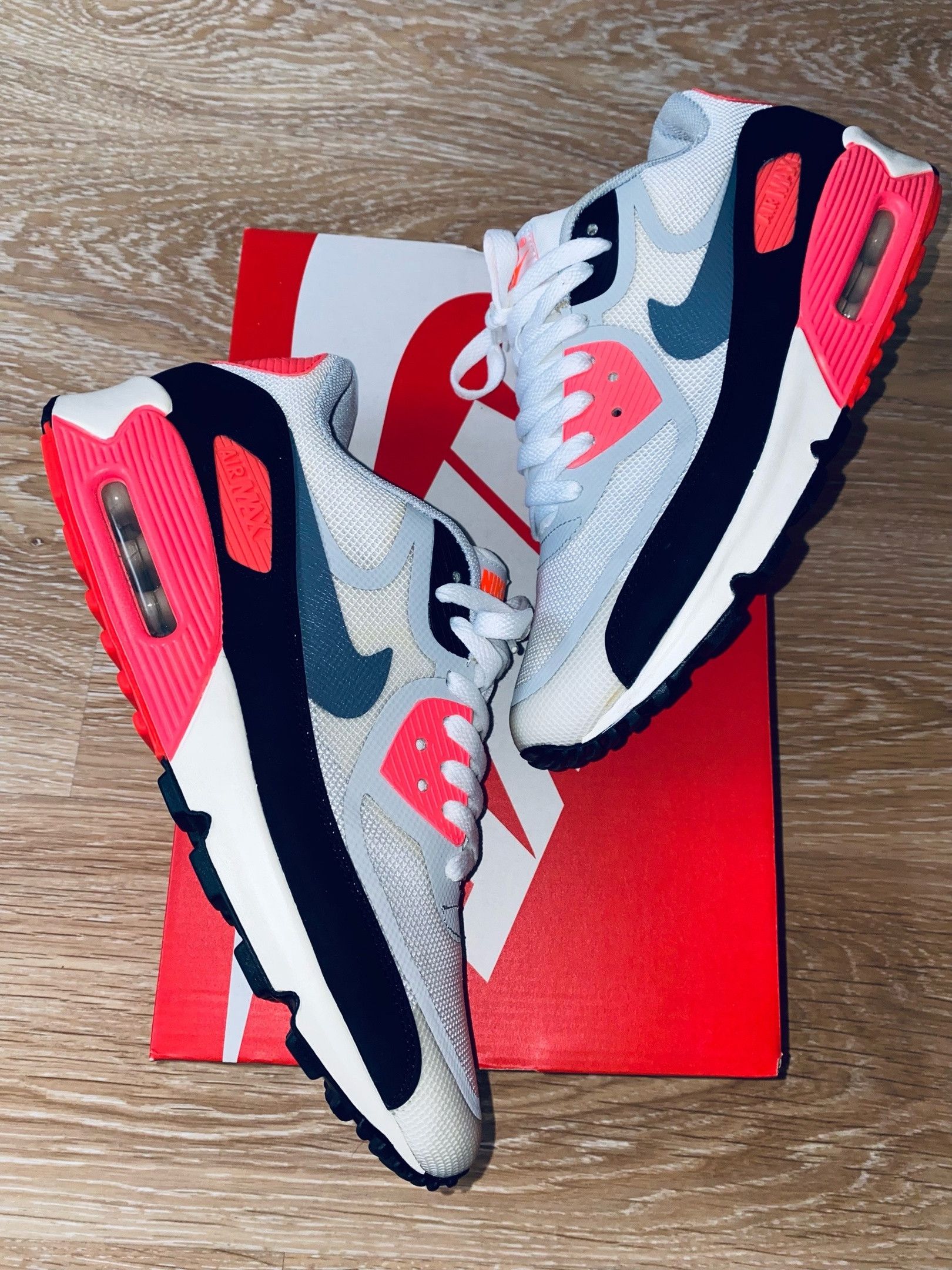 Nike × atmos NikeLab Air Max 90 Infrared Prm Tape 2014 Bw Fragment Parra Size US 10 / EU 43 - 12 Thumbnail