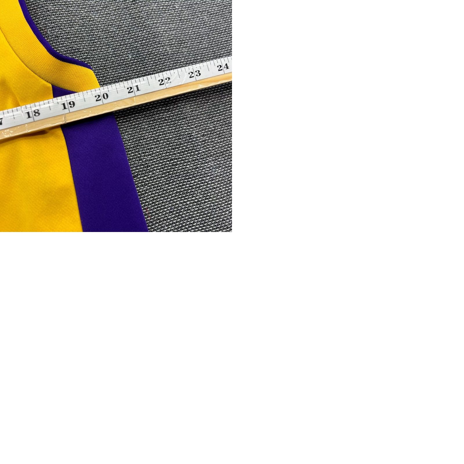 Adidas adidas Los Angeles Lakers Gasol #16 Jersey Basketball Adult Yellow 2013 T-Shirt S Mens Regular Sleeveless Jersey Size US S / EU 44-46 / 1 - 10 Thumbnail