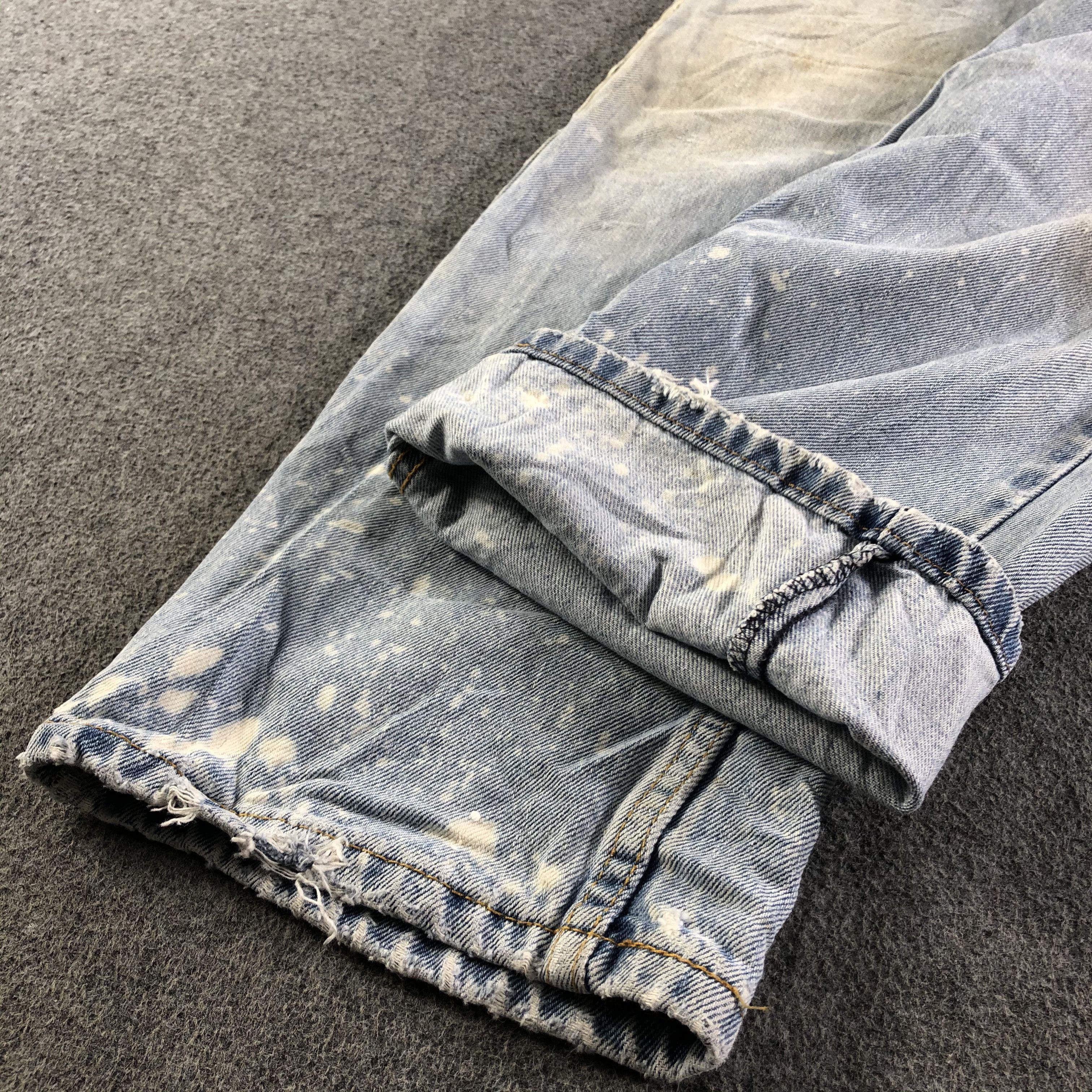 Levi's Vintage Light Wash Levis Jeans-J3313 Size US 36 / EU 52 - 6 Thumbnail