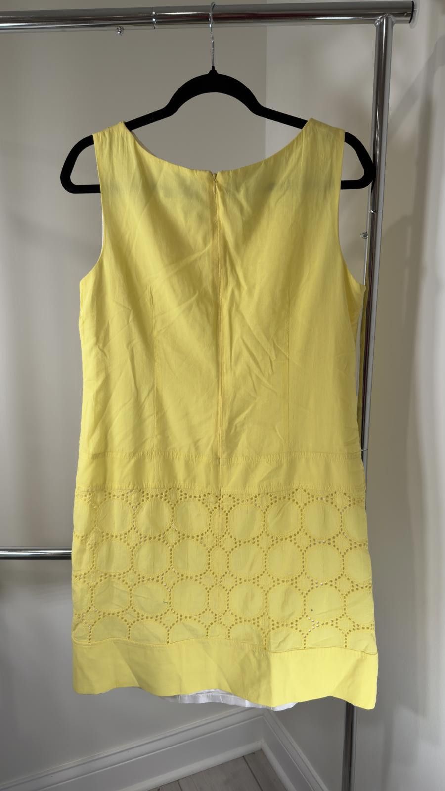 Designer Sandra Darren Yellow Summer Dress - Elegant Eyelet Design Size XL / US 12-14 / IT 48-50 - 2 Thumbnail