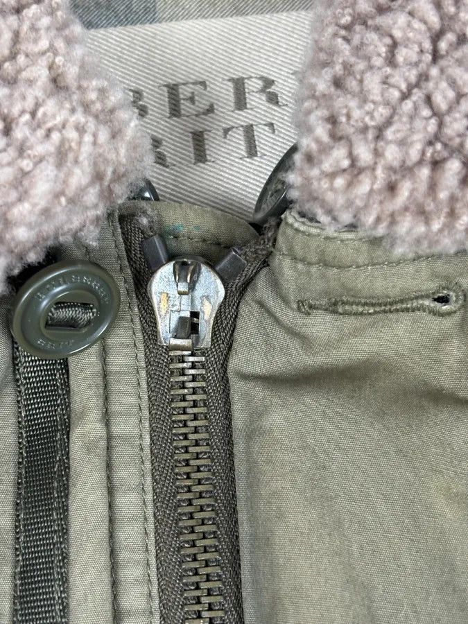 Burberry Burberry Khaki Olive Cargo Shearling Collar Bomber Jacket Size US S / EU 44-46 / 1 - 13 Thumbnail