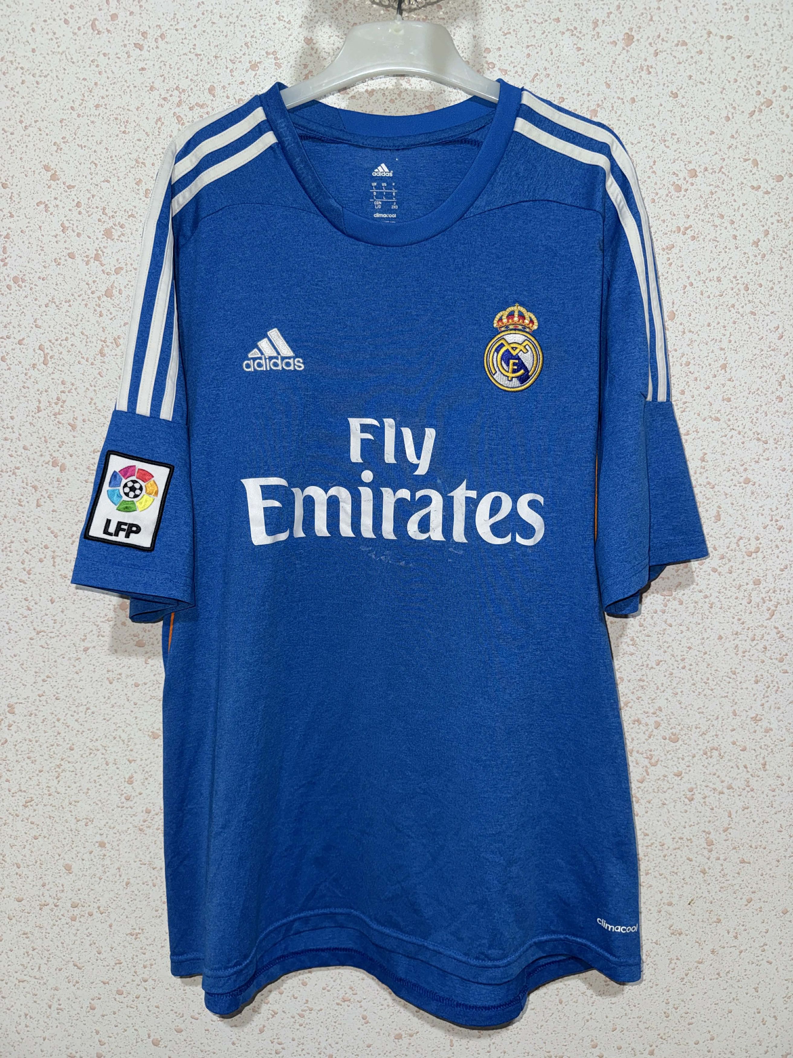 Adidas Real Madrid 2013/14 Away Shirt - Isco #23 Size US L / EU 52-54 / 3 - 1 Thumbnail