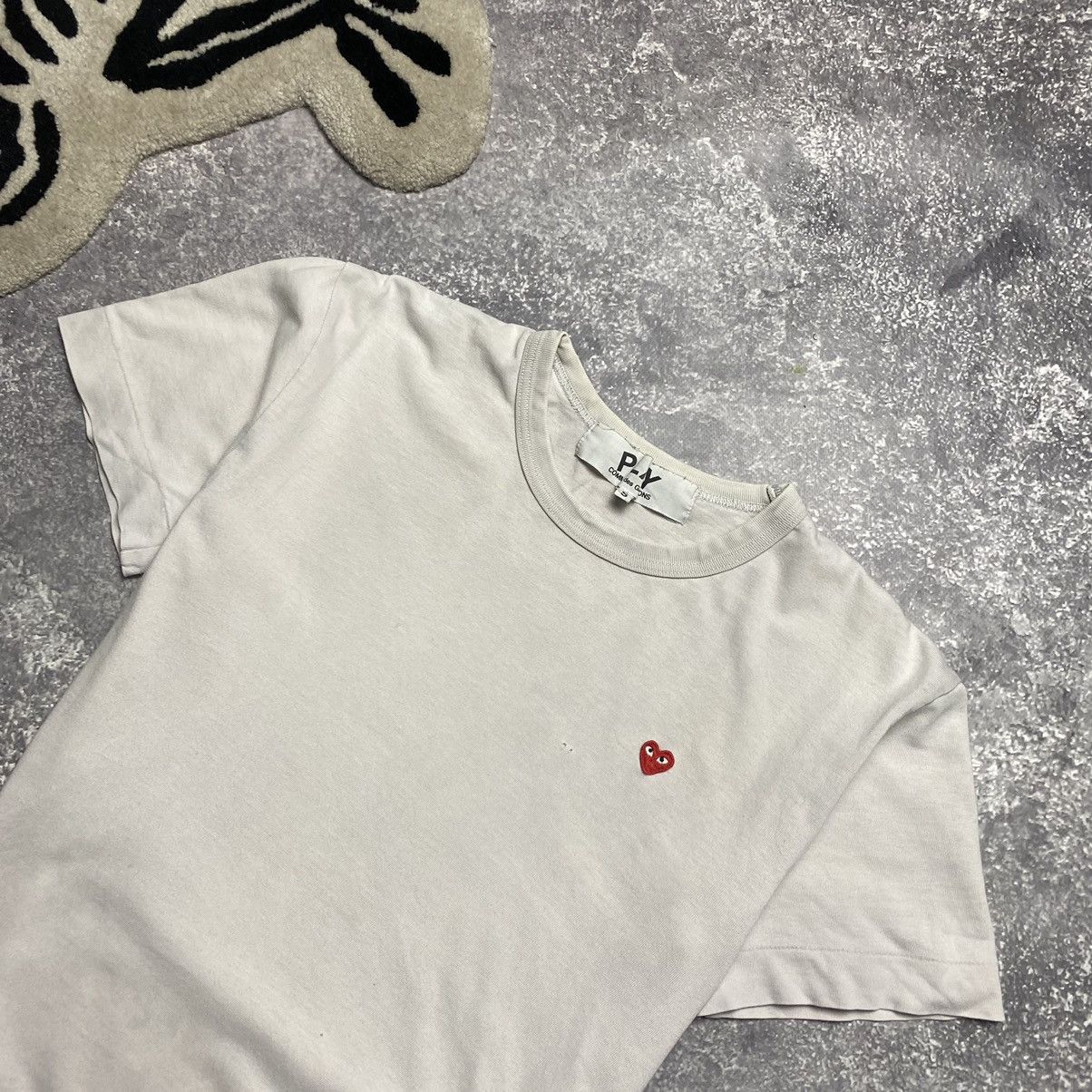 Comme des Garcons Luxury Play Comme Des Garçons small logo y2k designer tee Size S / US 4 / IT 40 - 2 Thumbnail