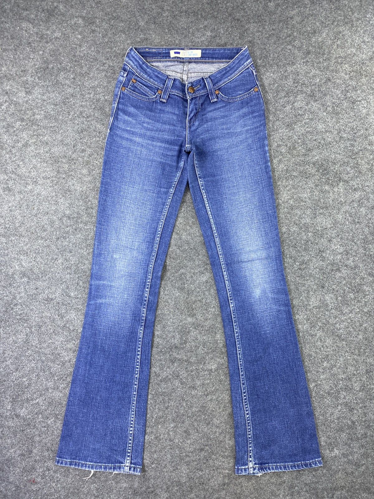 Levi's Levi's Blue Wash Flare Jeans - J1014 Size 26" / US 2 / IT 38 - 1 Thumbnail
