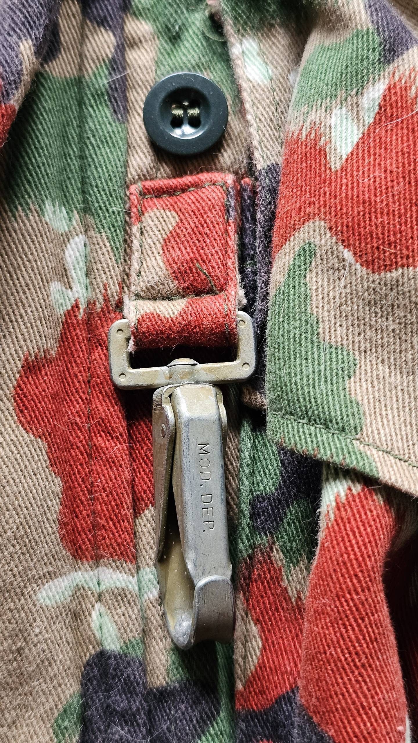 Other Alpenflage Swiss Military combat archive camo M70 jacket Size US L / EU 52-54 / 3 - 9 Thumbnail