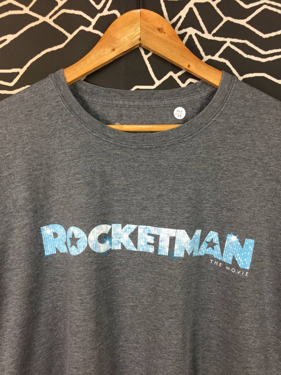 Vintage Rocketman Movie Elton John Biopic Promo Tee Size XL Size US XL / EU 56 / 4 - 3 Thumbnail