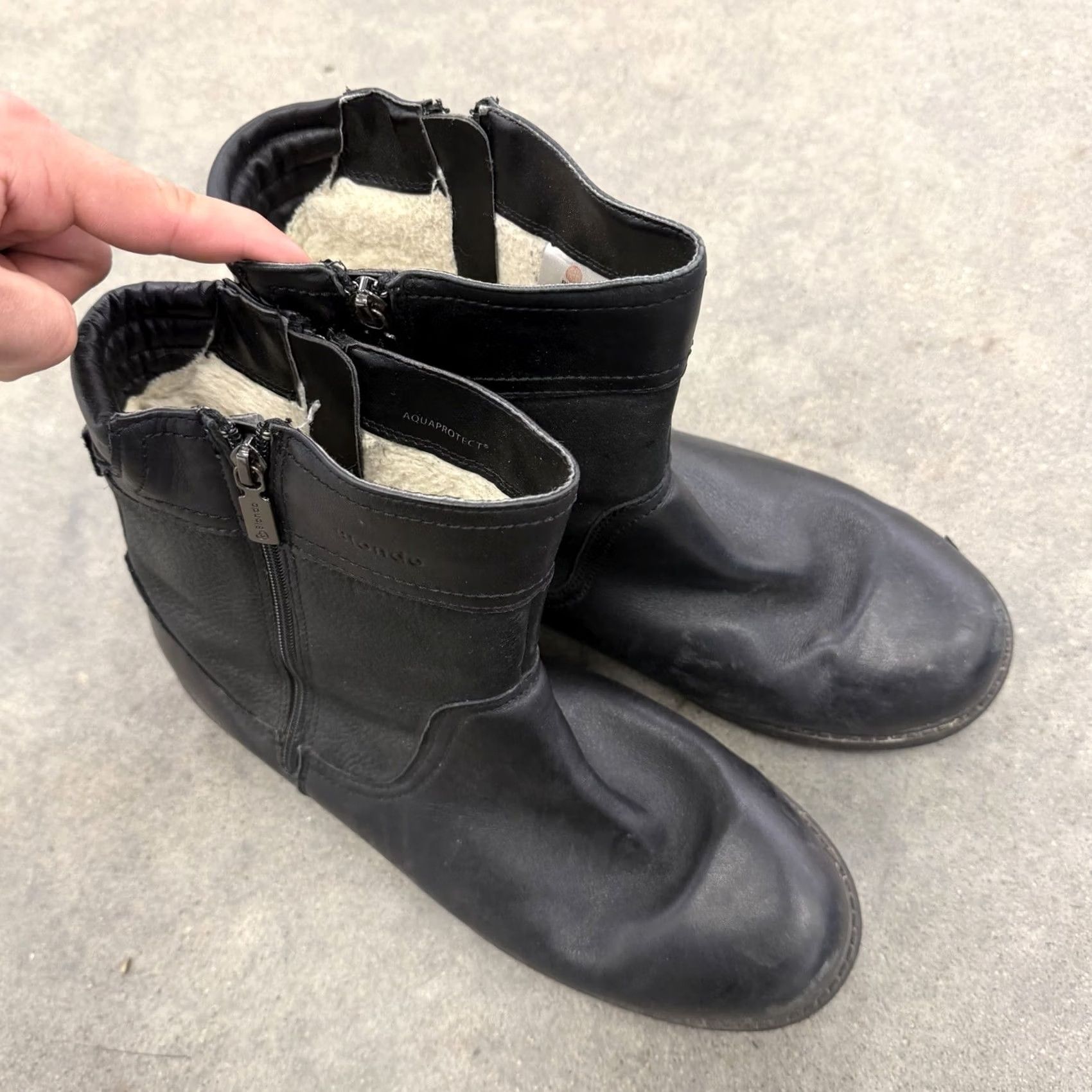 Blondo Blondo Mens Ankle Boots Leather Black Sherpa Lined Size 12 W Western Boots Mens Shoes Leather Black Sherpa Lined Blondo Ankle Boots Size US 12 / EU 45 - 3 Thumbnail