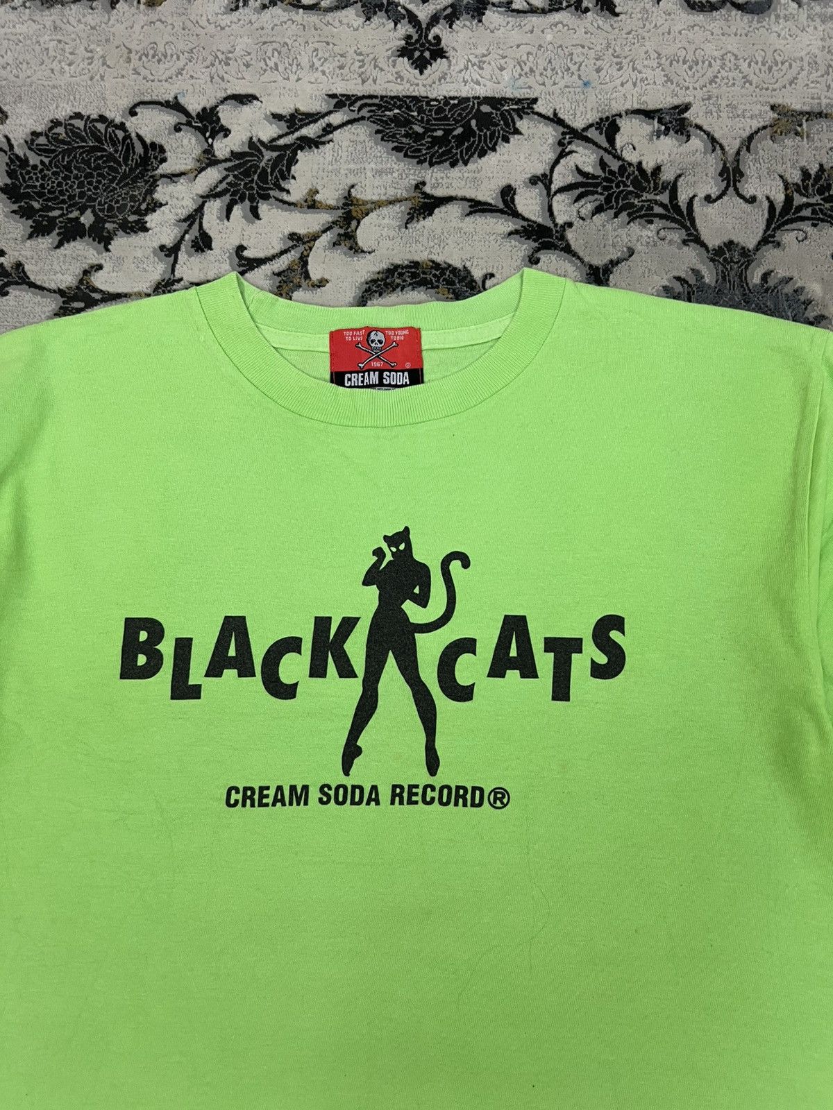 Other Cream Soda Black Cats USA Tour 1982 Neon Green T-Shirt Size US M / EU 48-50 / 2 - 4 Thumbnail