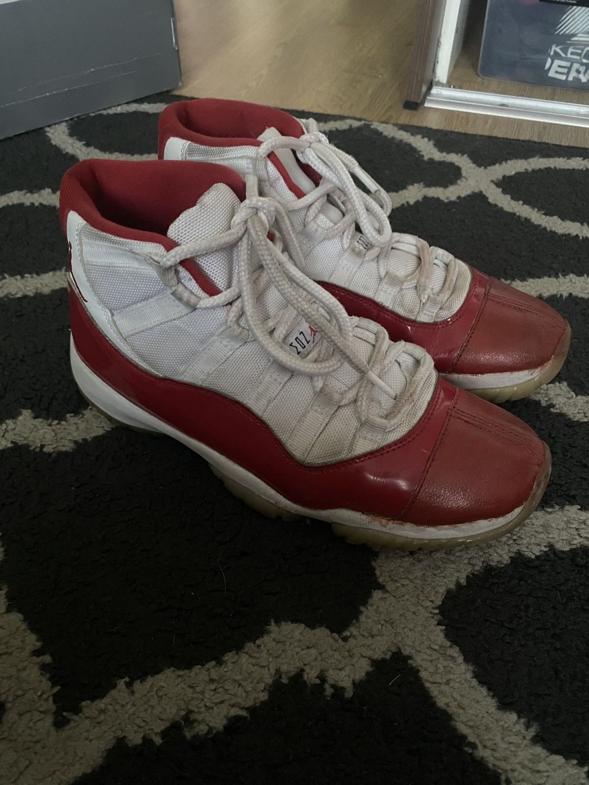 Jordan Brand Jordan 11 retro Size US 7 / EU 40 - 2 Thumbnail