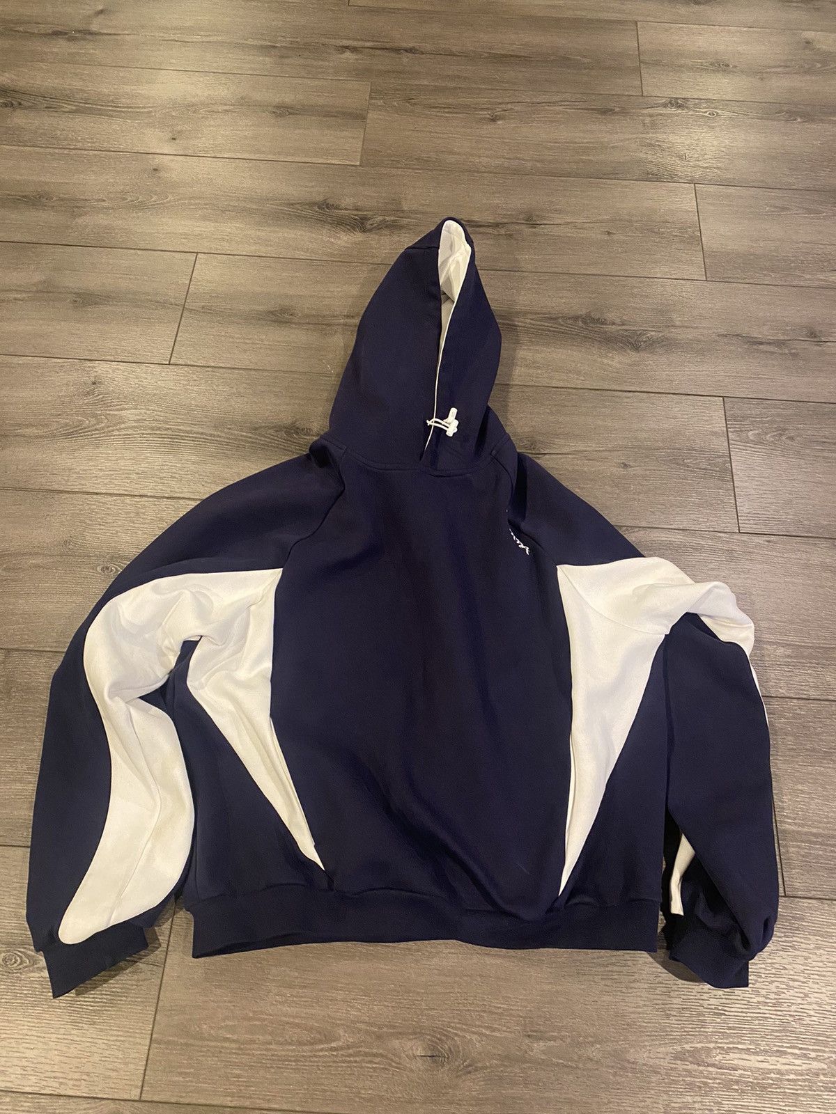 Mertra Mertra Big Step Hoodie | Grailed