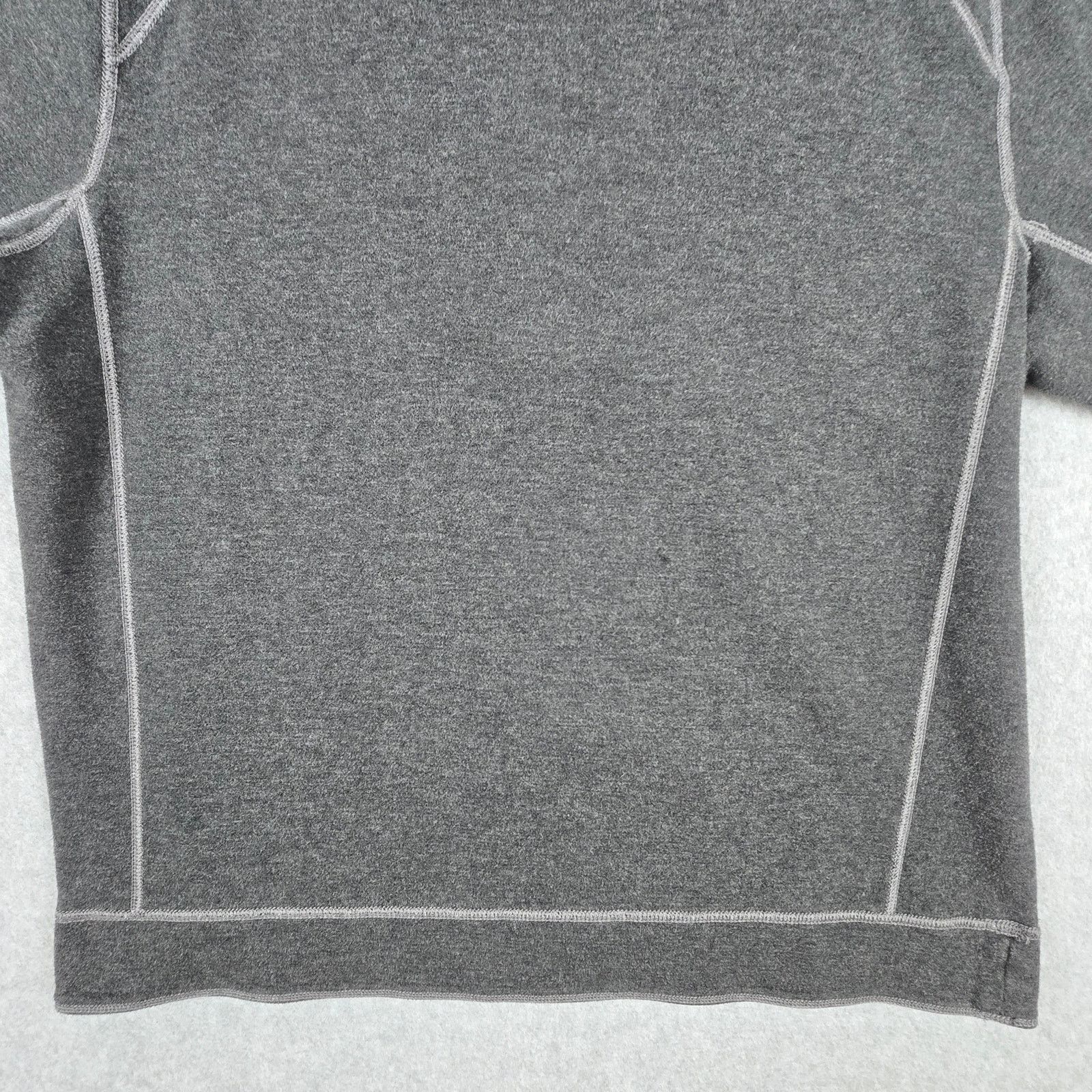 Tommy Bahama Tommy Bahama Lg Reversible 1/4 Zip Pullover Sweatshirt Gray Size US L / EU 52-54 / 3 - 12 Thumbnail