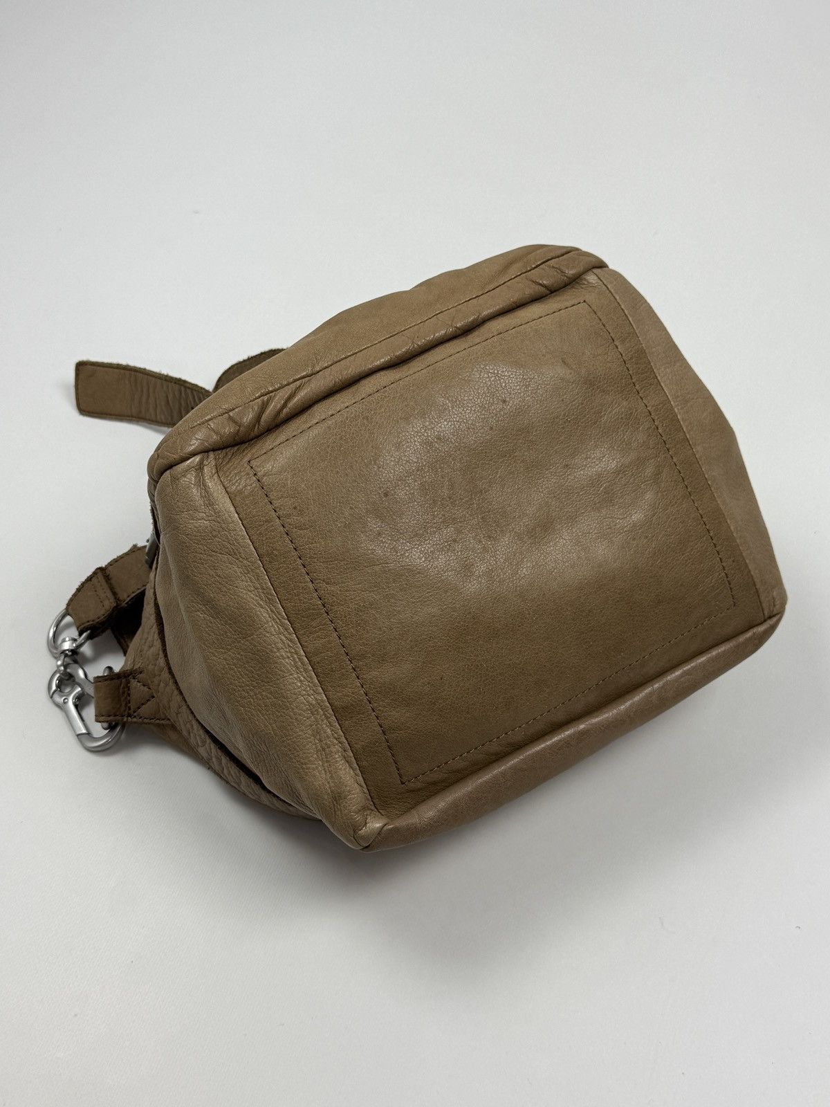 LIEBESKIND BERLIN Y2K Liebeskind Berlin Leather Carabiner Crossbody Hobo Bag Size ONE SIZE - 14 Thumbnail