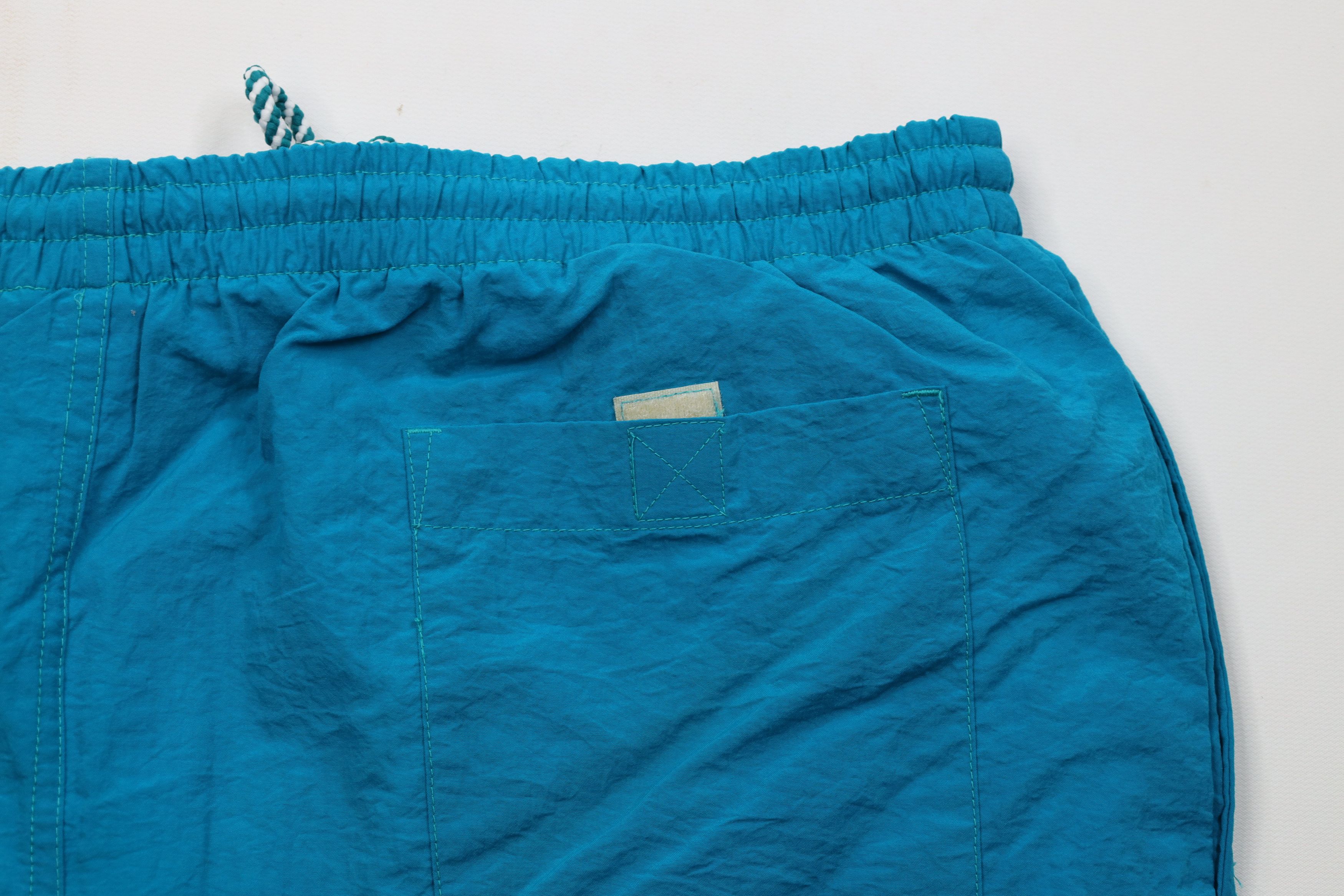 Vintage Vintage 90s Streetwear Above Knee Lined Shorts Swim Trunks Size US 34 / EU 50 - 11 Thumbnail